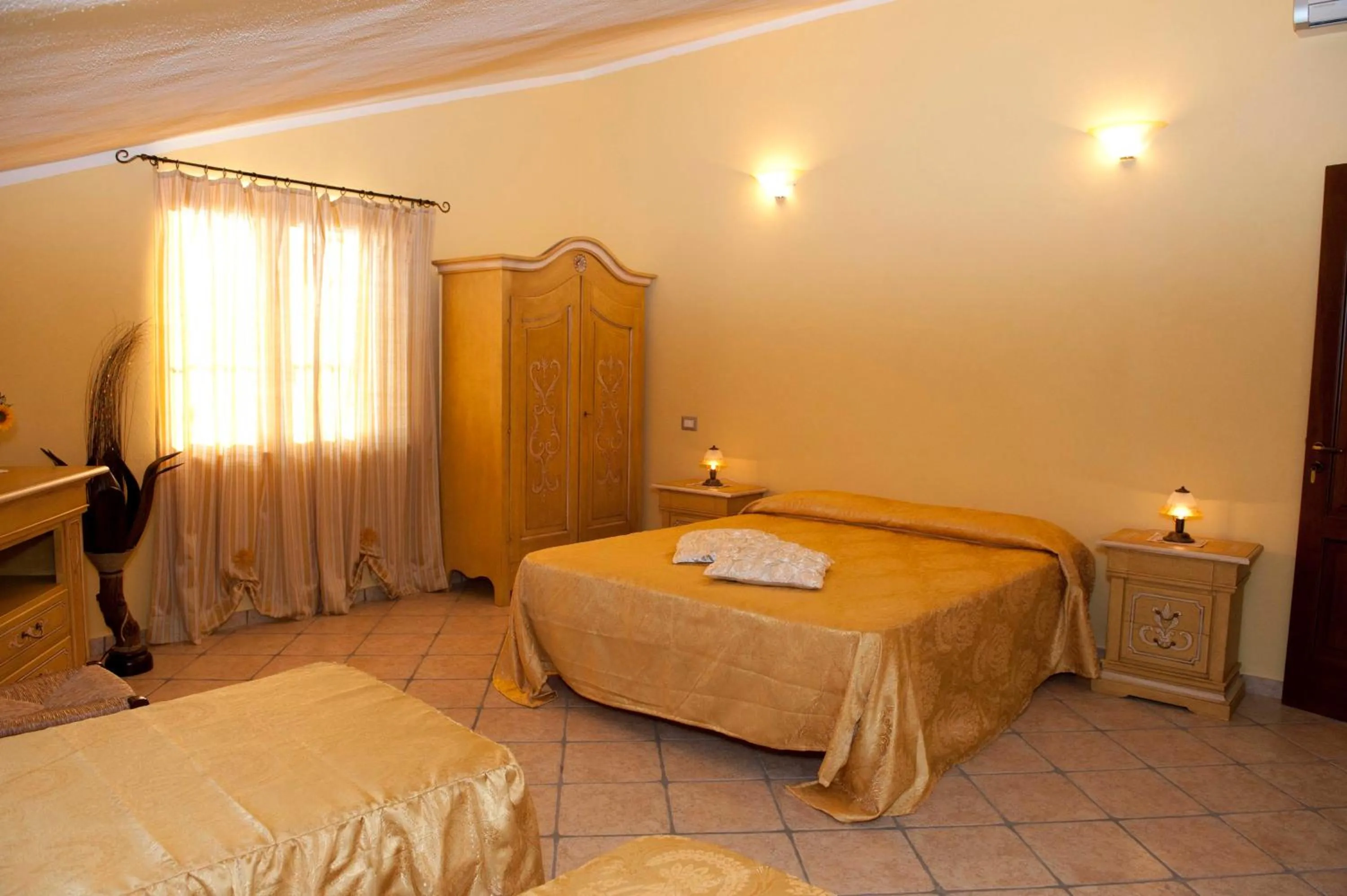 Bedroom, Bed in Villa Bernadette