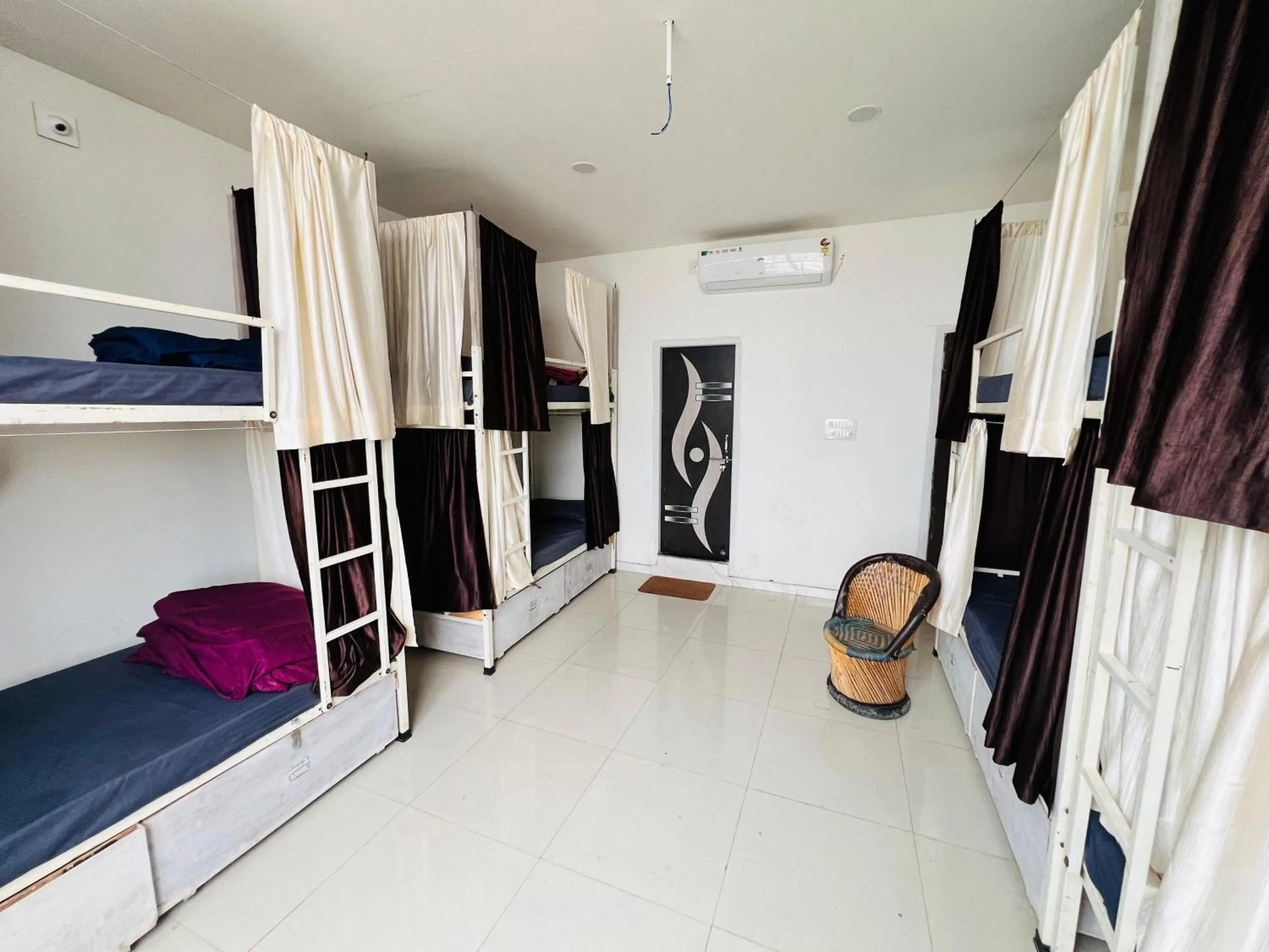 Bed in Mild Life Hostel Udaipur