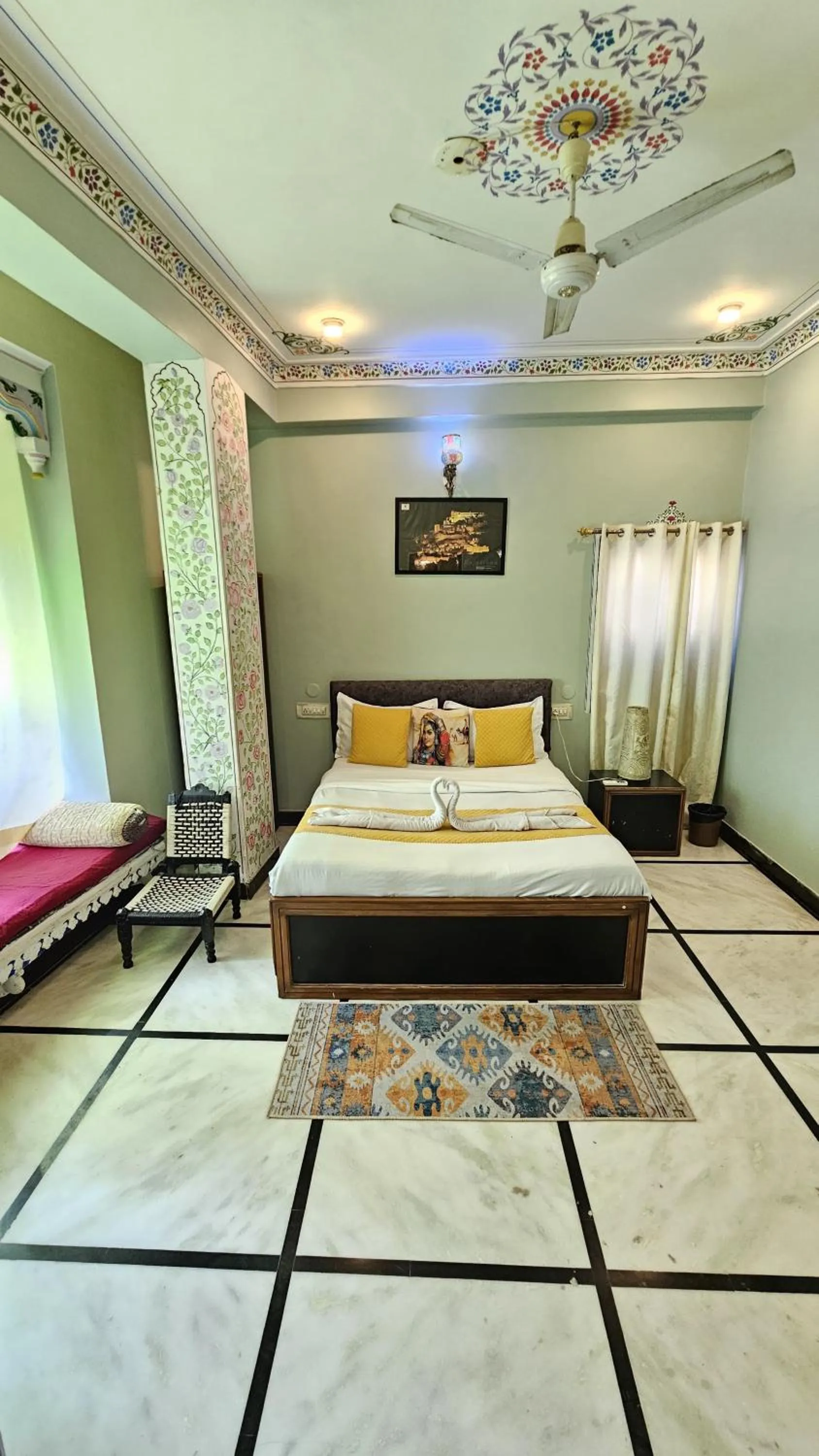 Bed in Mild Life Hostel Udaipur