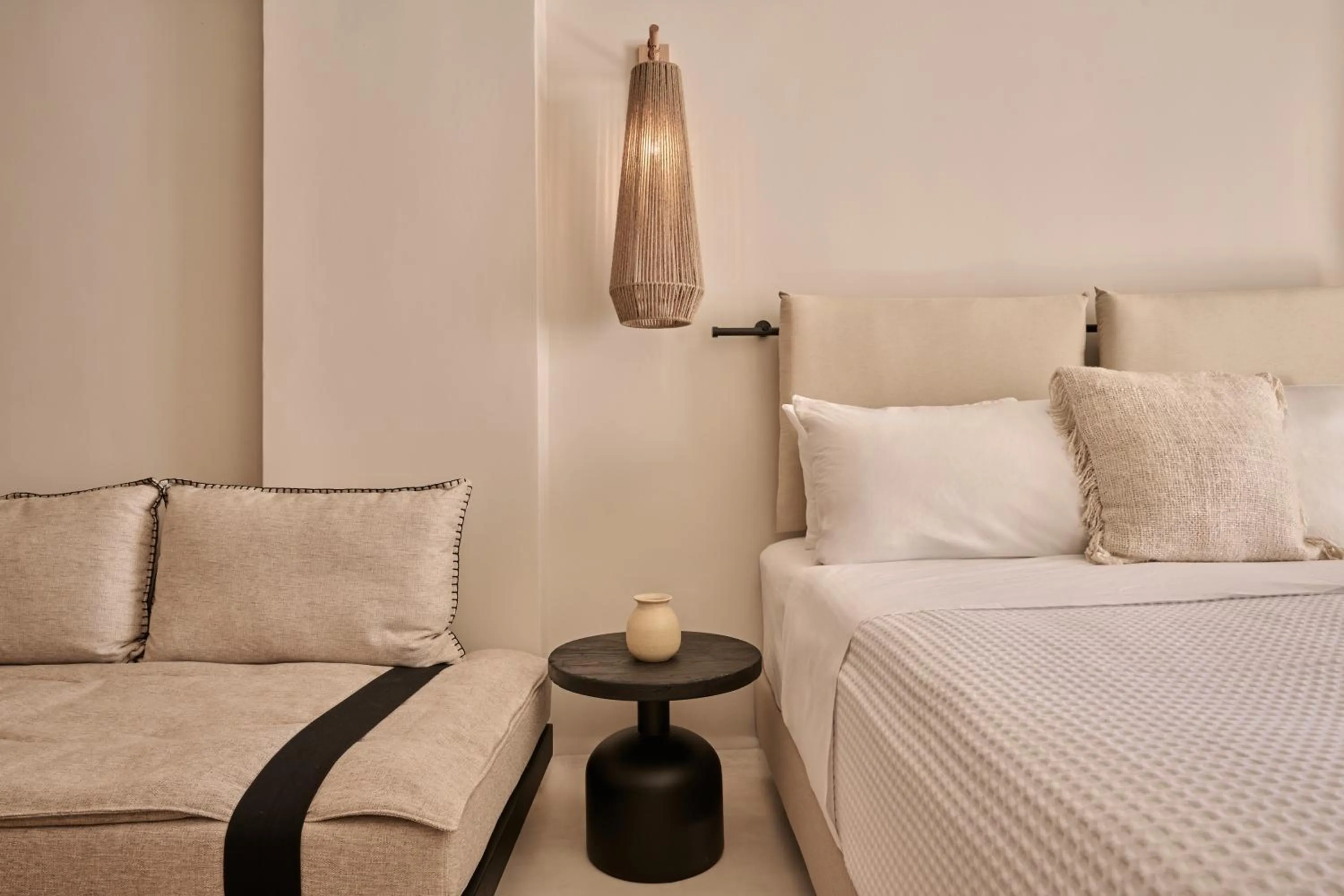 Bedroom, Bed in Utopia Hotel