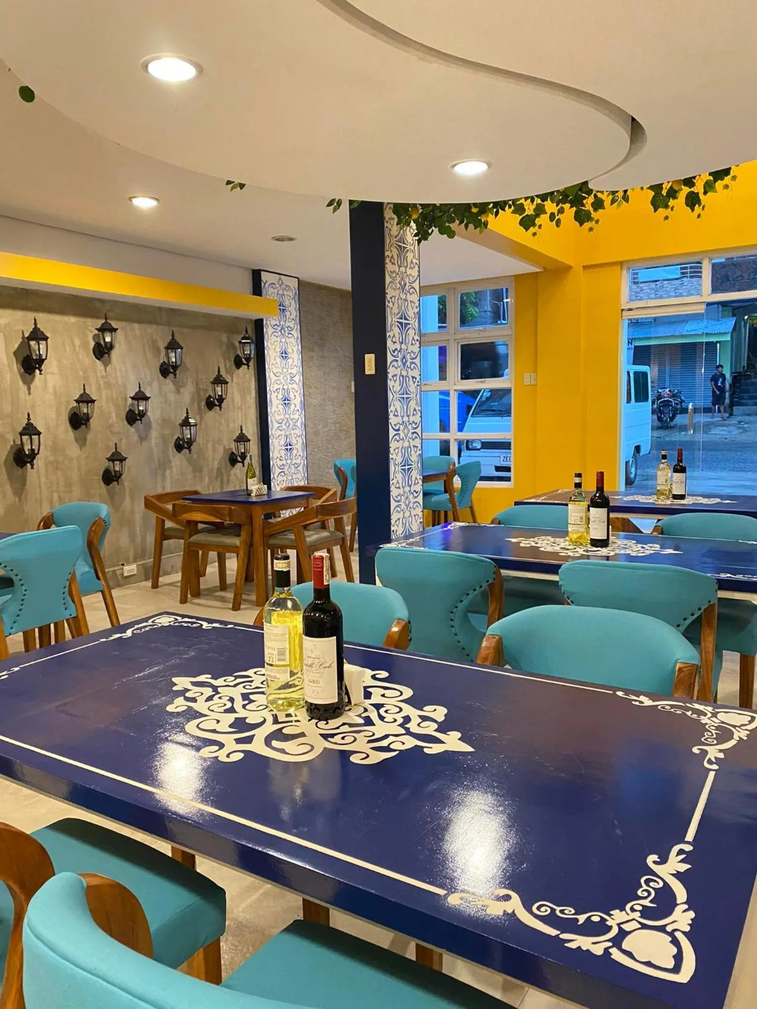 Restaurant/places to eat in Lighthouse View Boutique Hotel