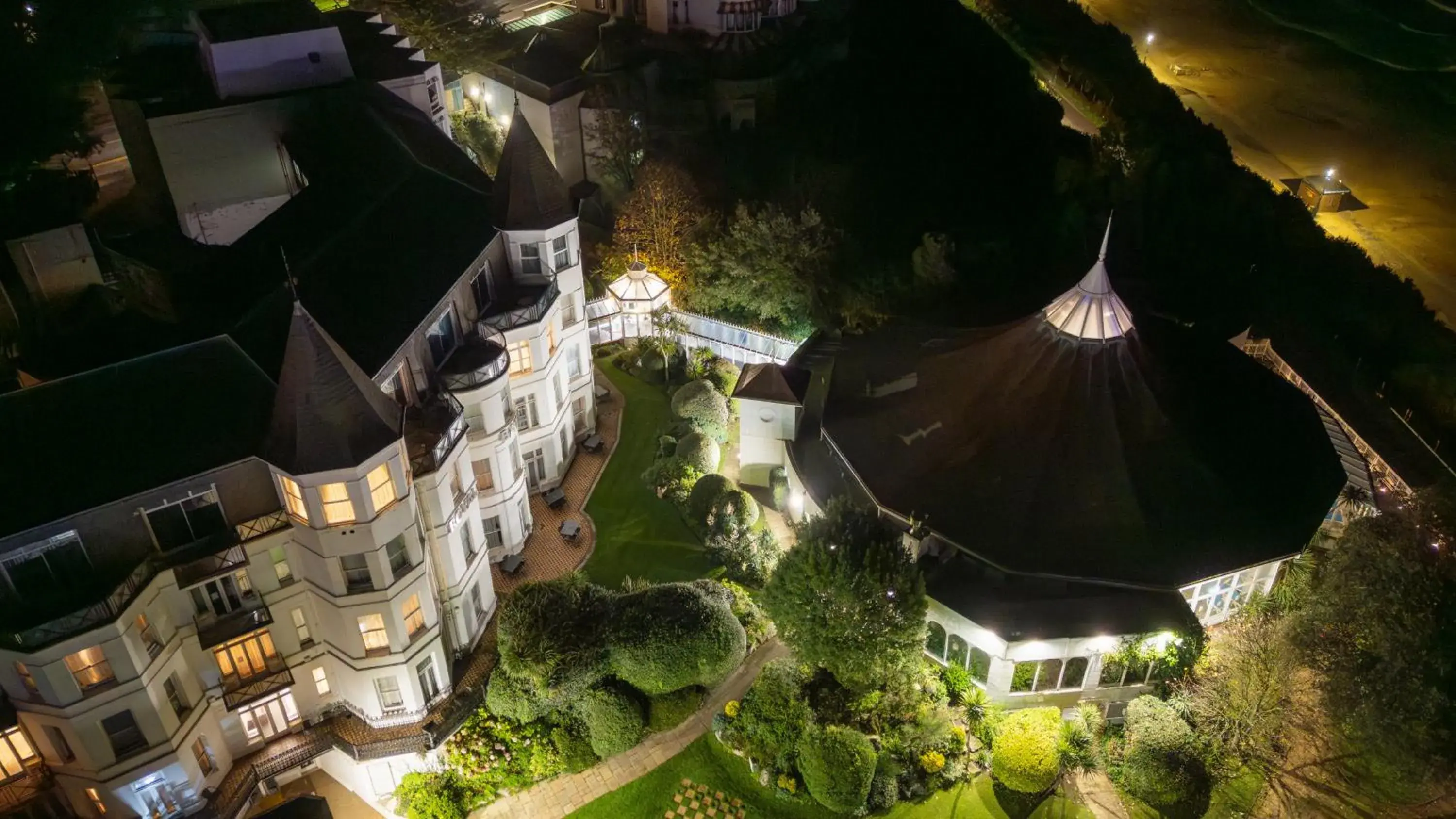 Property building in Royal Bath Hotel Bournemouth Property building in Royal Bath Hotel Bournemouth