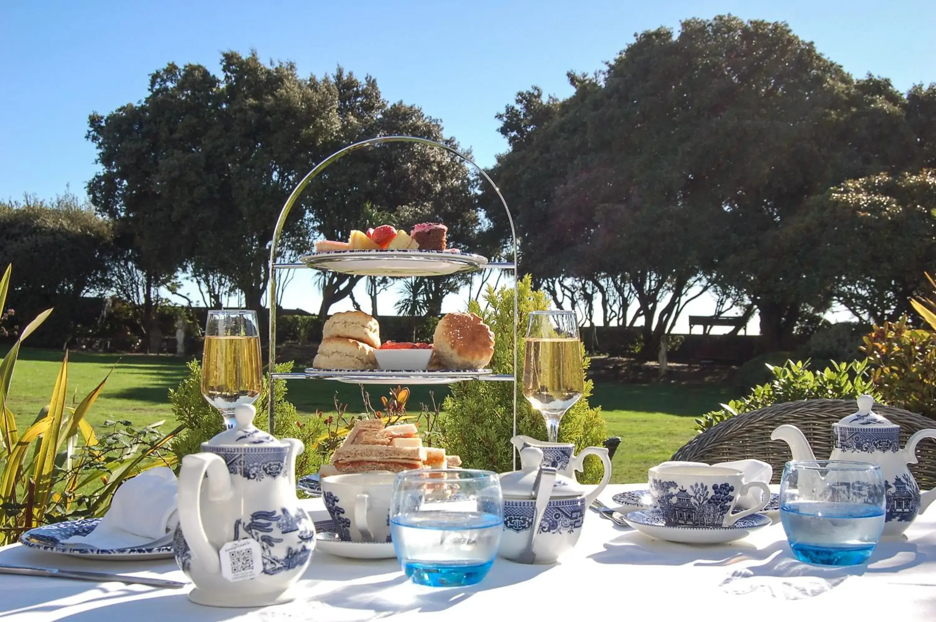 Food and drinks in Royal Bath Hotel Bournemouth Food and drinks in Royal Bath Hotel Bournemouth