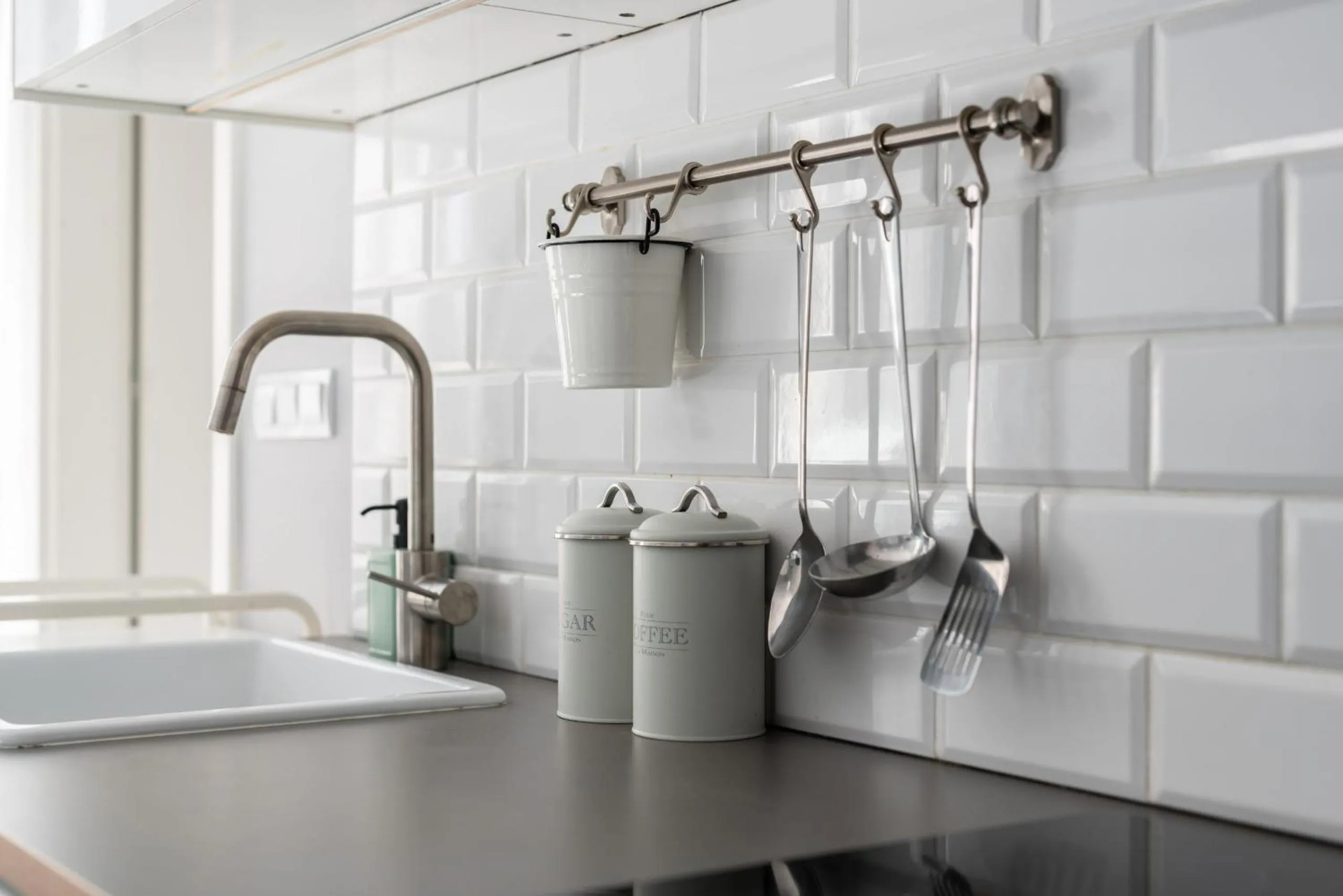 Kitchen or kitchenette in Scandi Małe Garbary Apartment Piaskowa near Old Market Square by Noclegi Renters