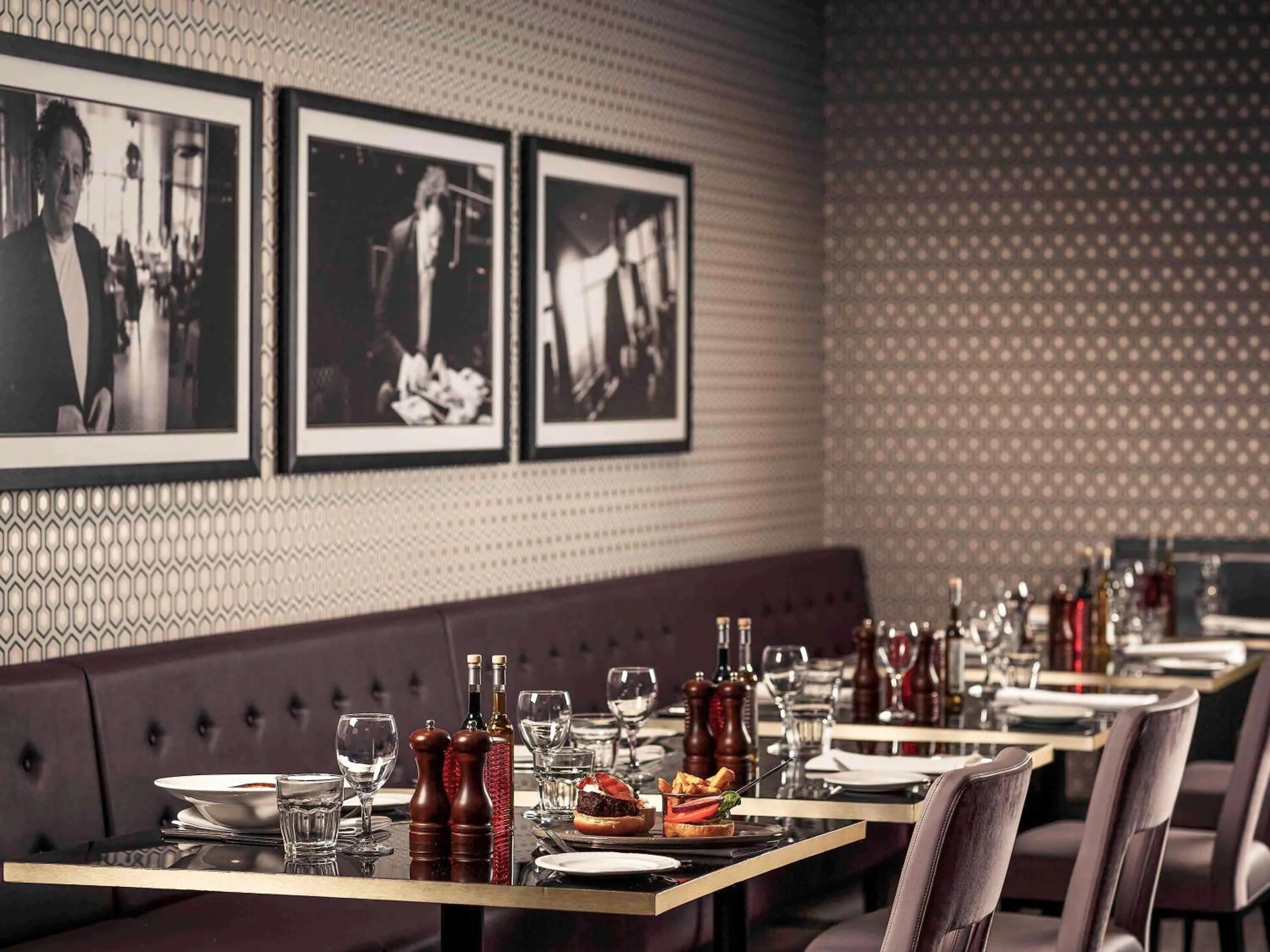 Restaurant/Places to Eat in Mercure Leicester The Grand Hotel