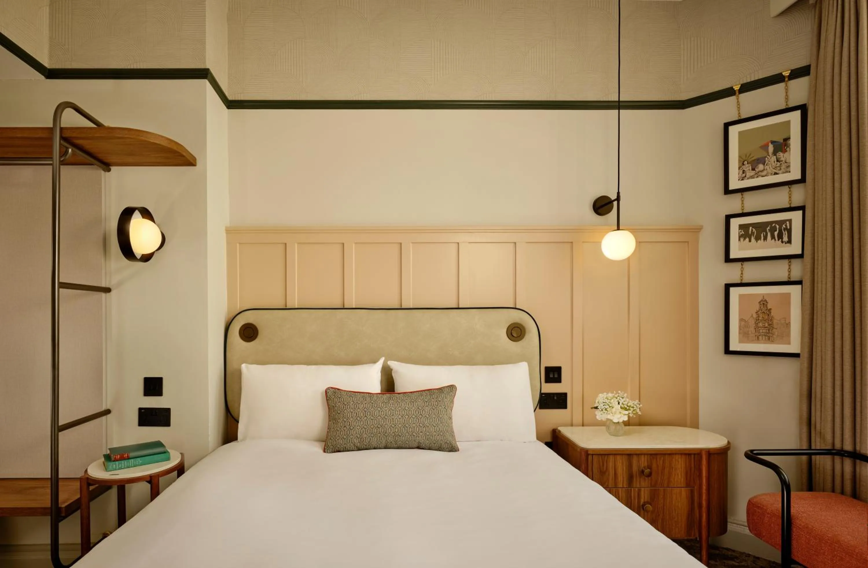 Bed in The Grand Hotel Leicester by The Unlimited Collection