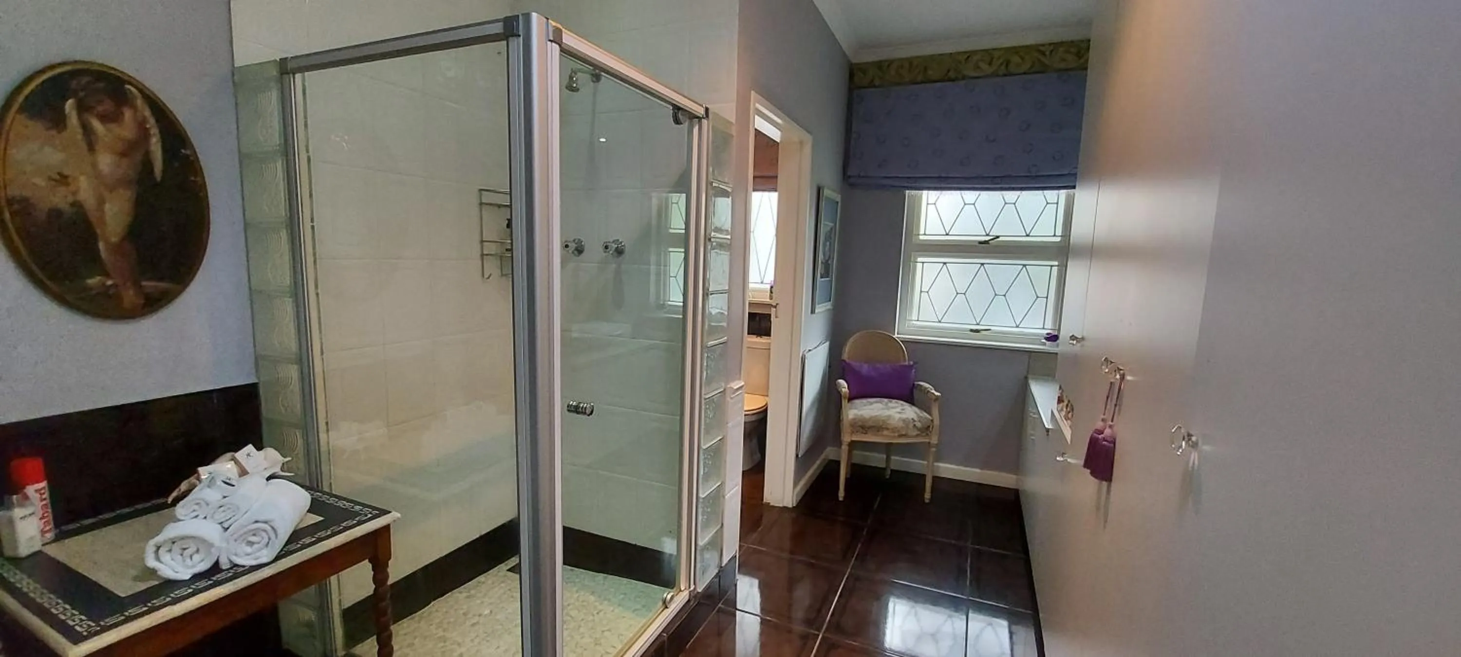 Bathroom, Bed in Roosboom Guest Apartments