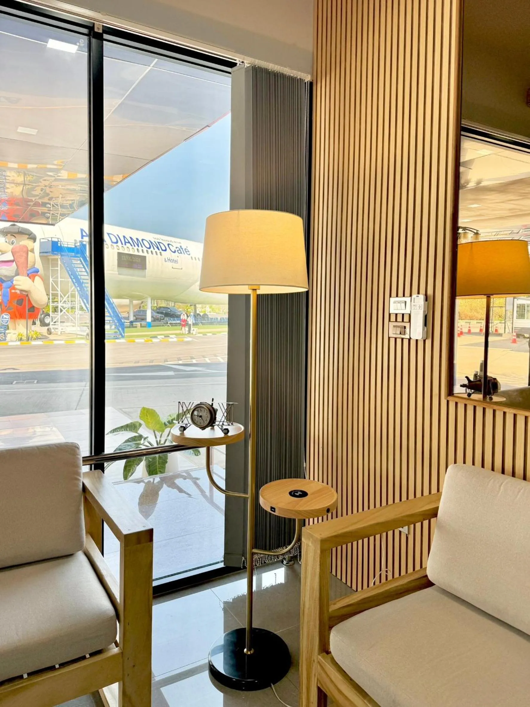 Decorative detail in Air Diamond Hotel