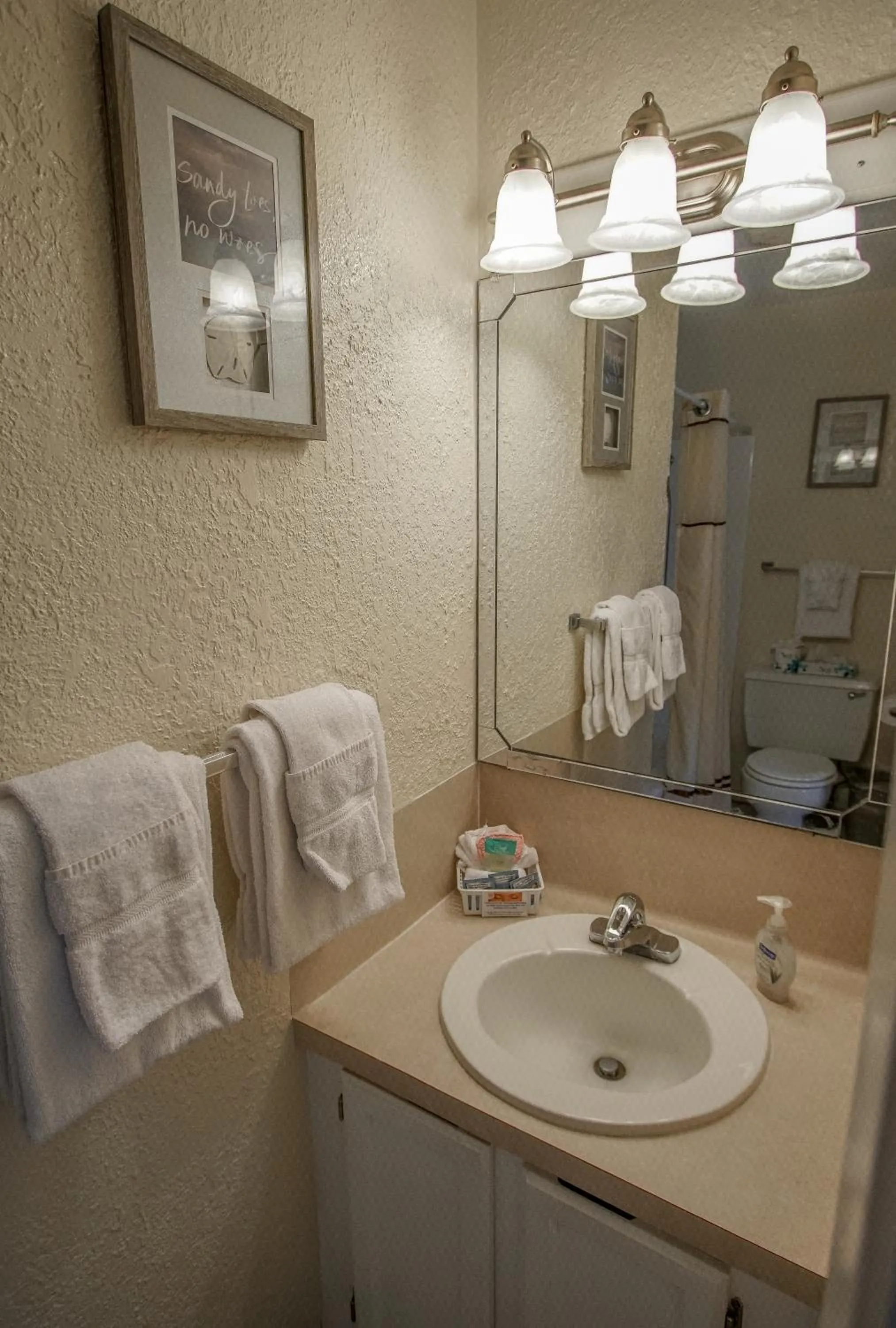 Shower in Multi Resorts at Puente Vista