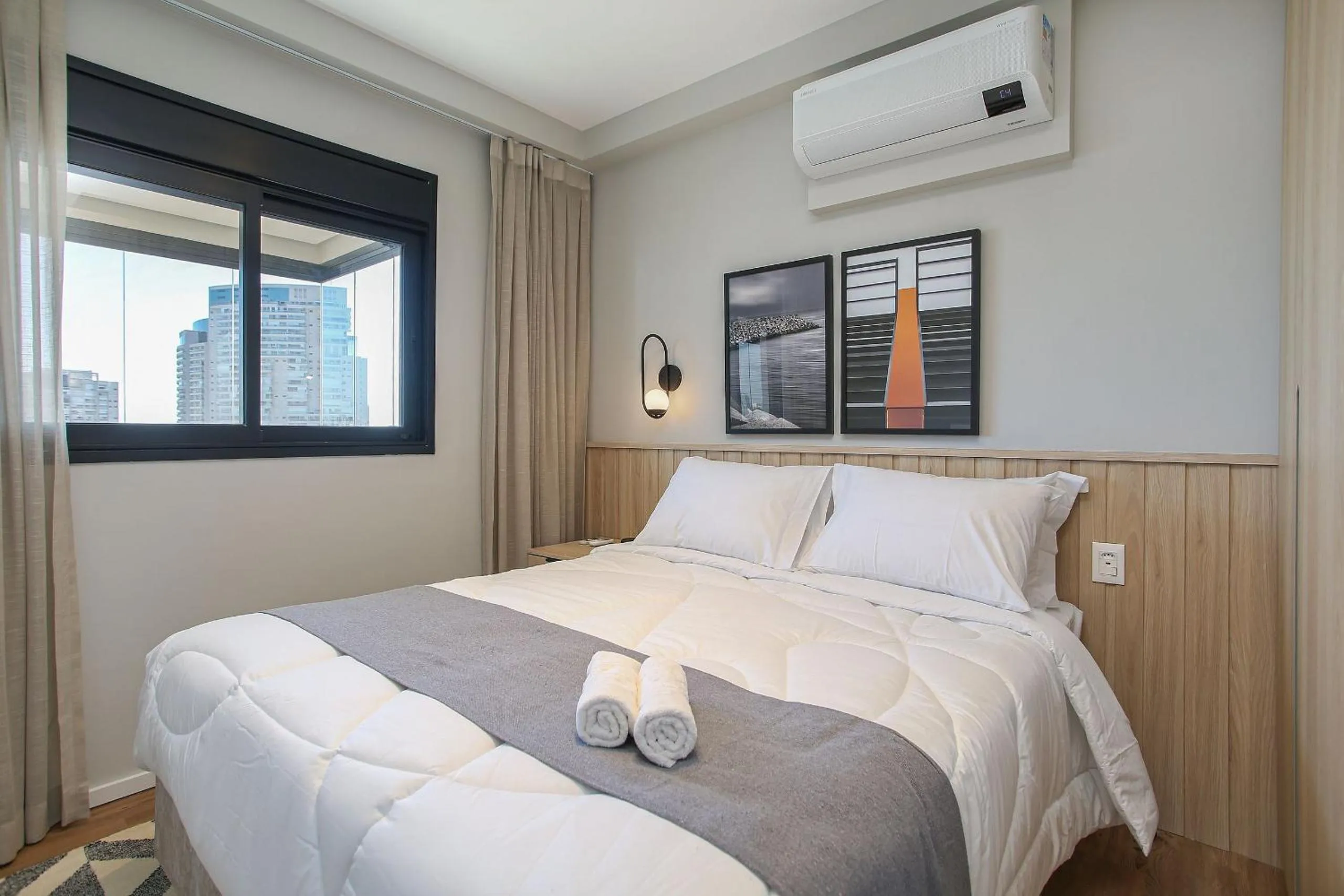 Bedroom, Bed in Expand Pinheiros