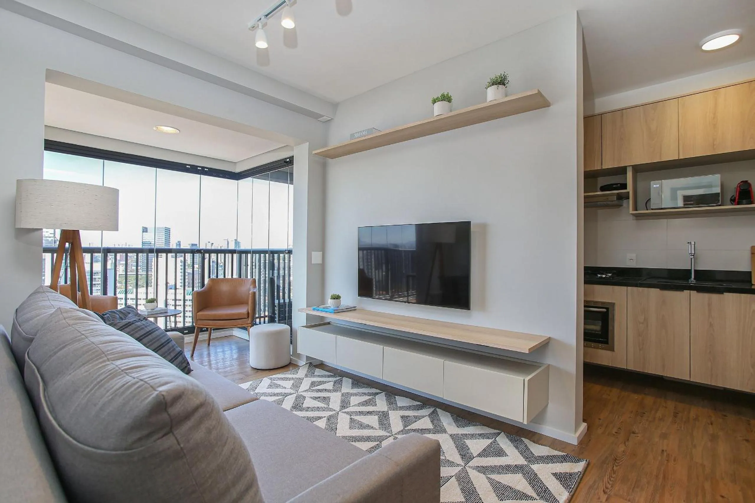 Seating area in Expand Pinheiros