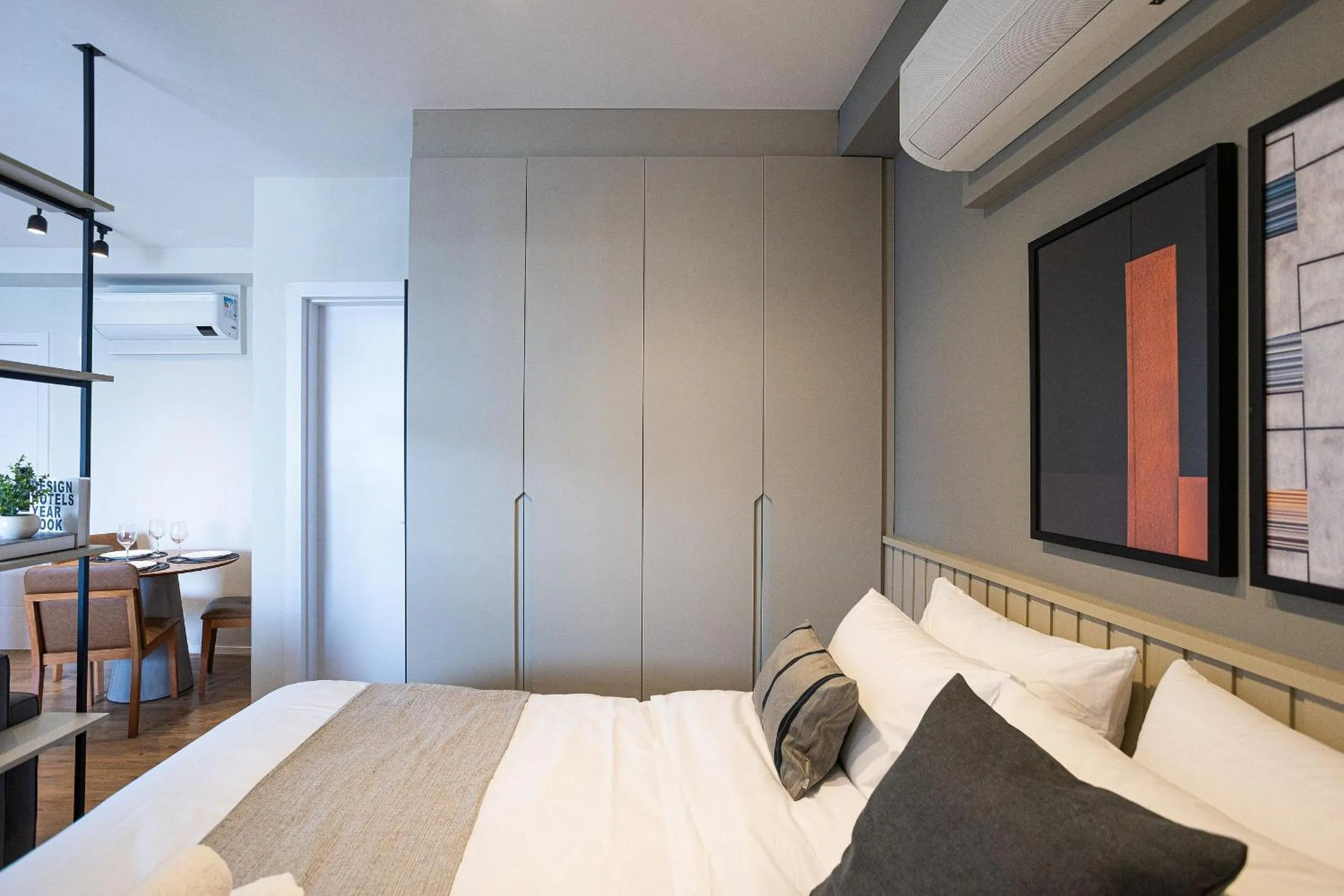 Bedroom, Bed in Expand Pinheiros