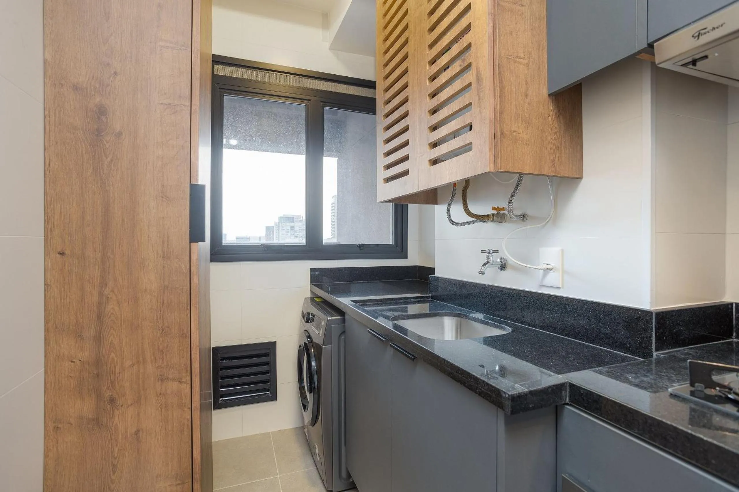 Kitchen or kitchenette in Expand Pinheiros