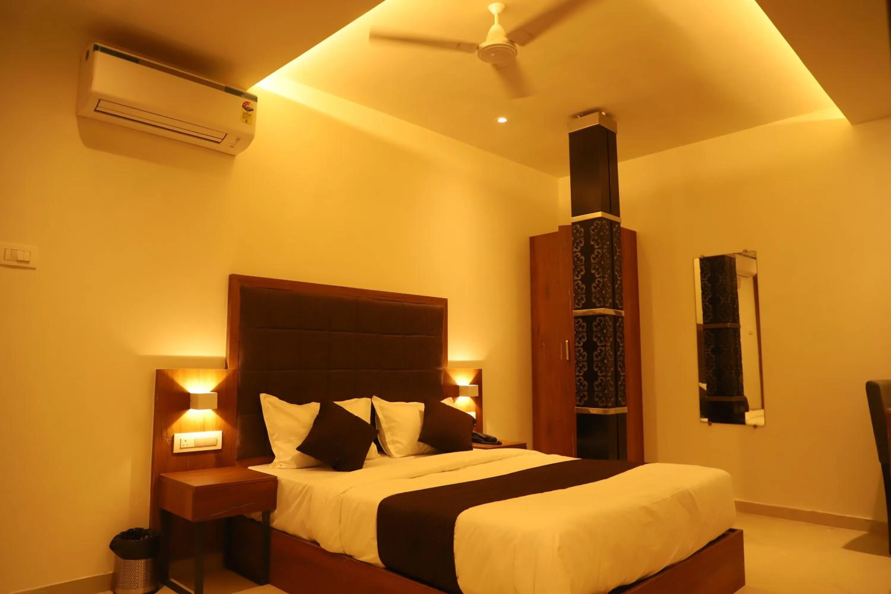 Bed in Hotel Sai Pritam