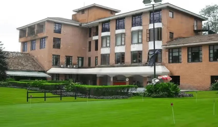 Golfcourse in Hotel Sai Pritam