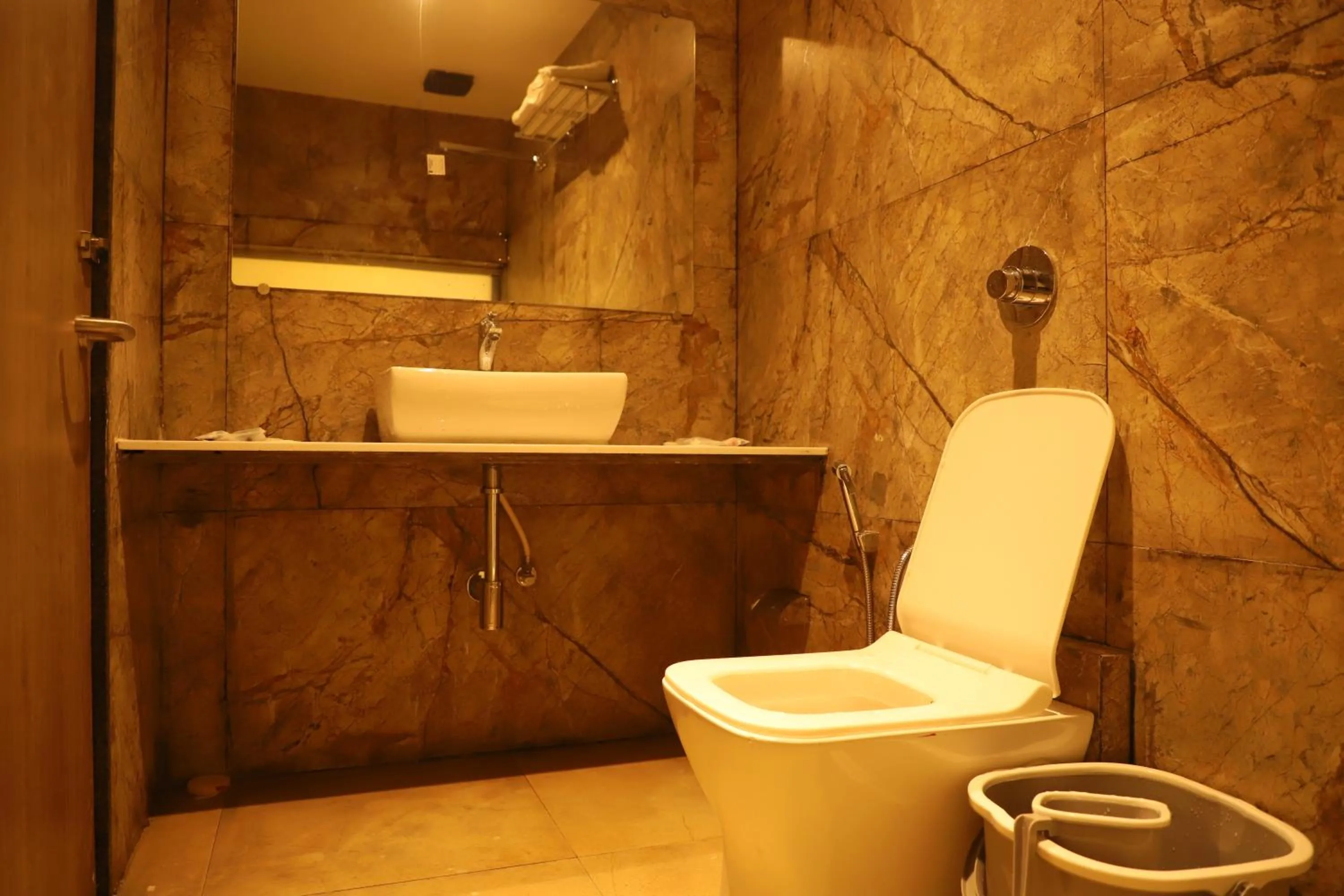 Shower in Hotel Sai Pritam