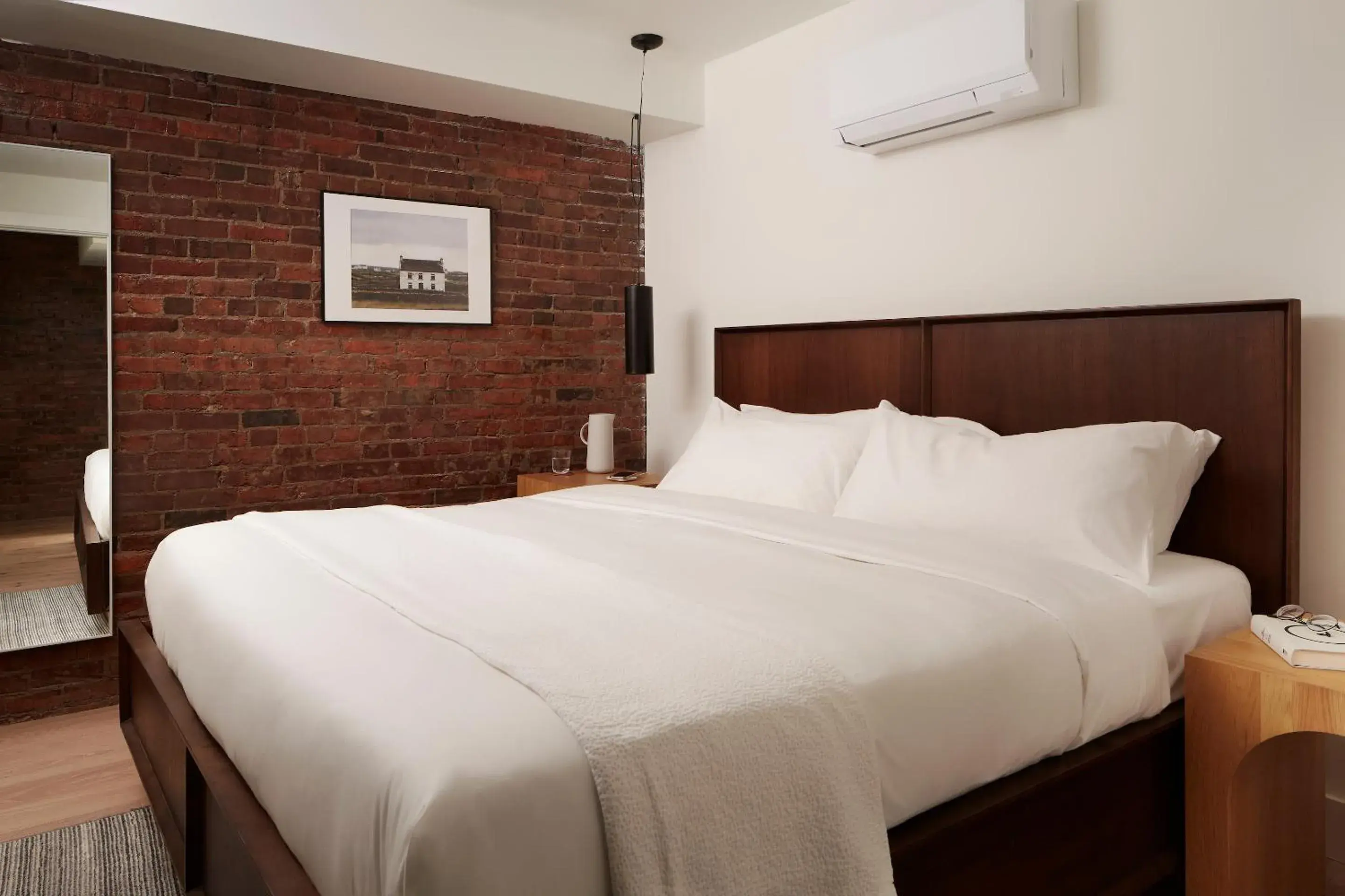 Two Bedroom Suite with Terrace in note by Mint House - Nashville Art District Two Bedroom Suite with Terrace in note by Mint House - Nashville Art District