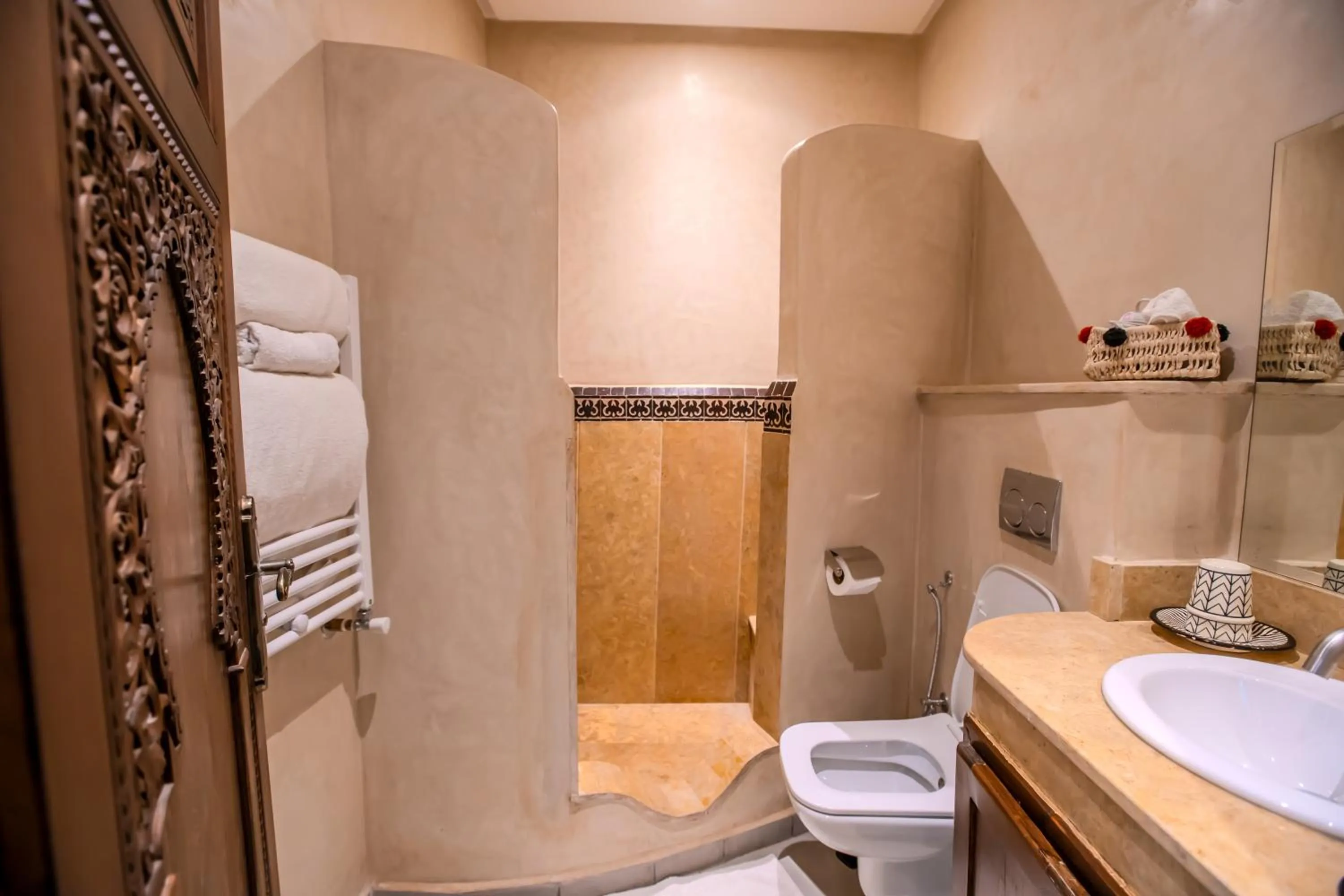 Toilet in Riad Mandana & Spa