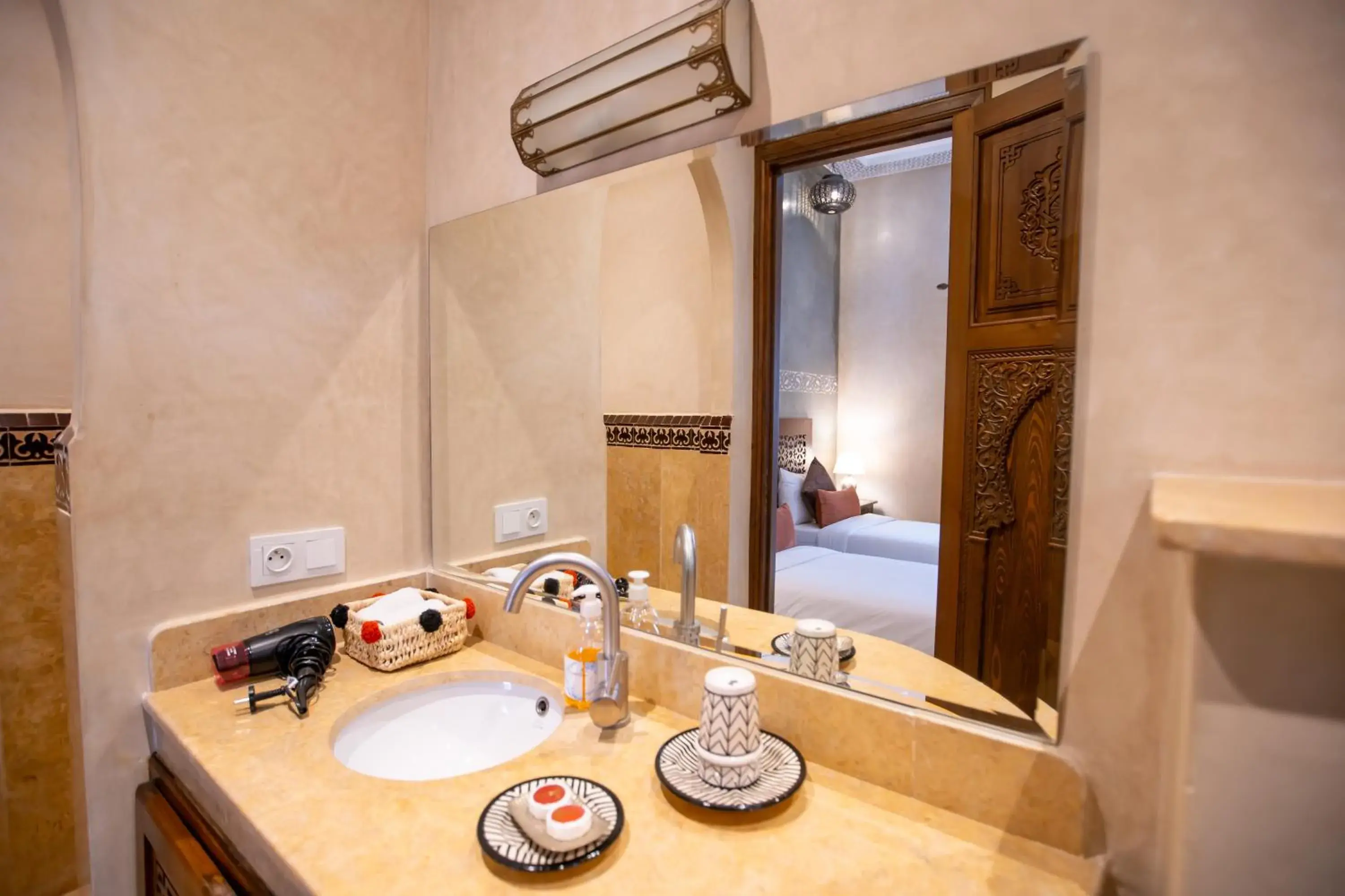 Twin Room in Riad Mandana & Spa Twin Room in Riad Mandana & Spa