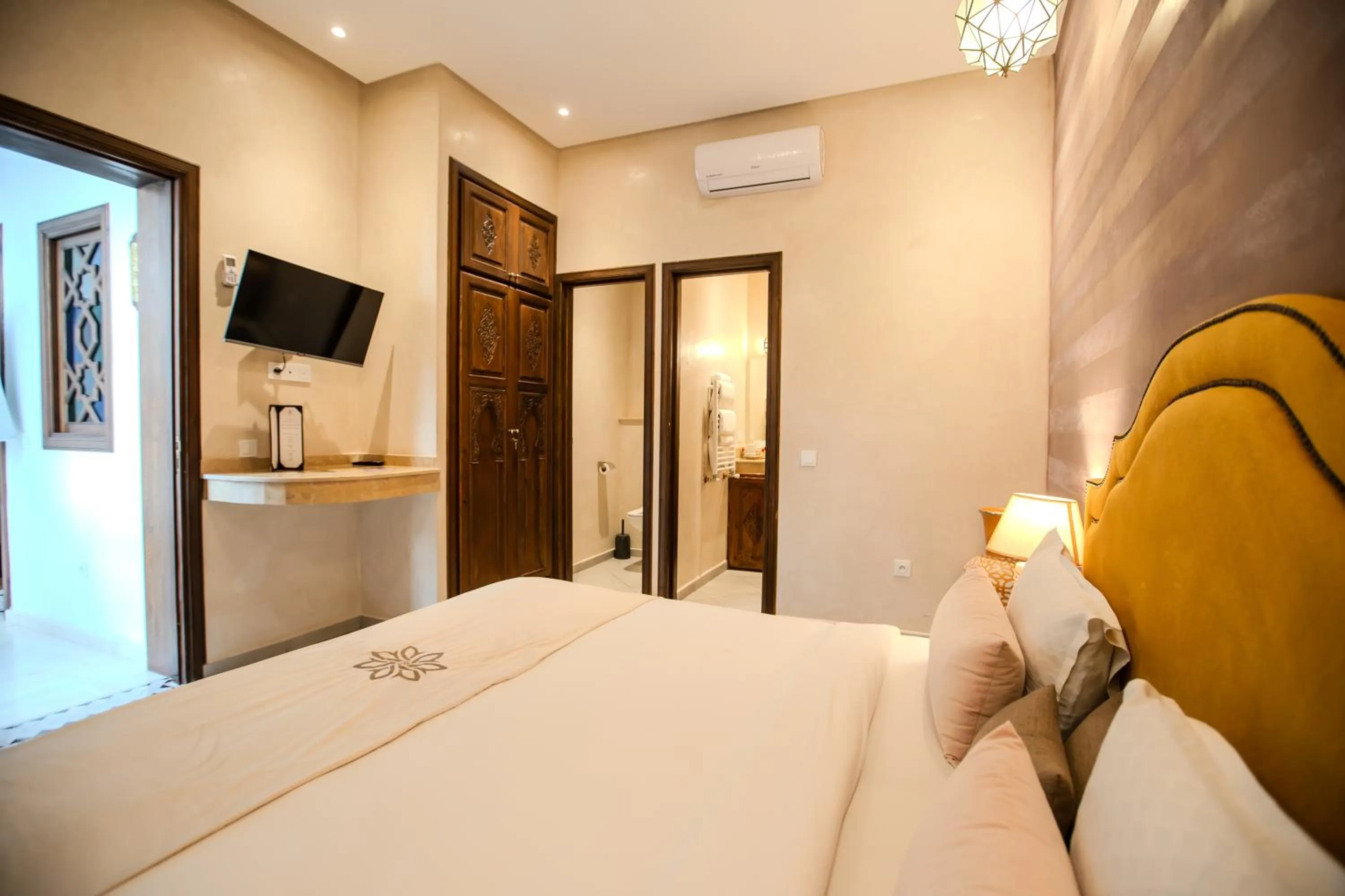 Bed in Riad Mandana & Spa