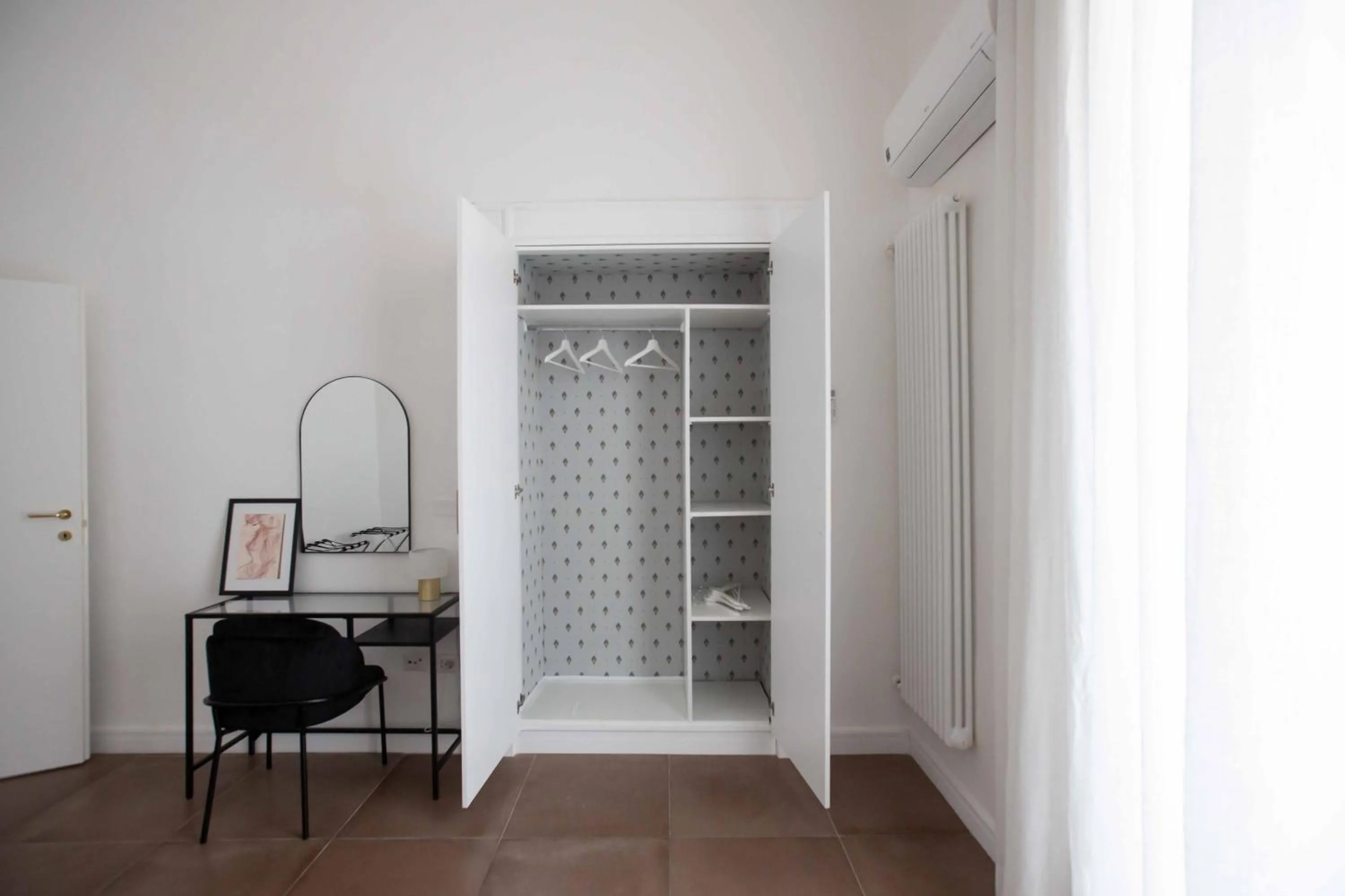 wardrobe in Domus Delia Luxury Apartment