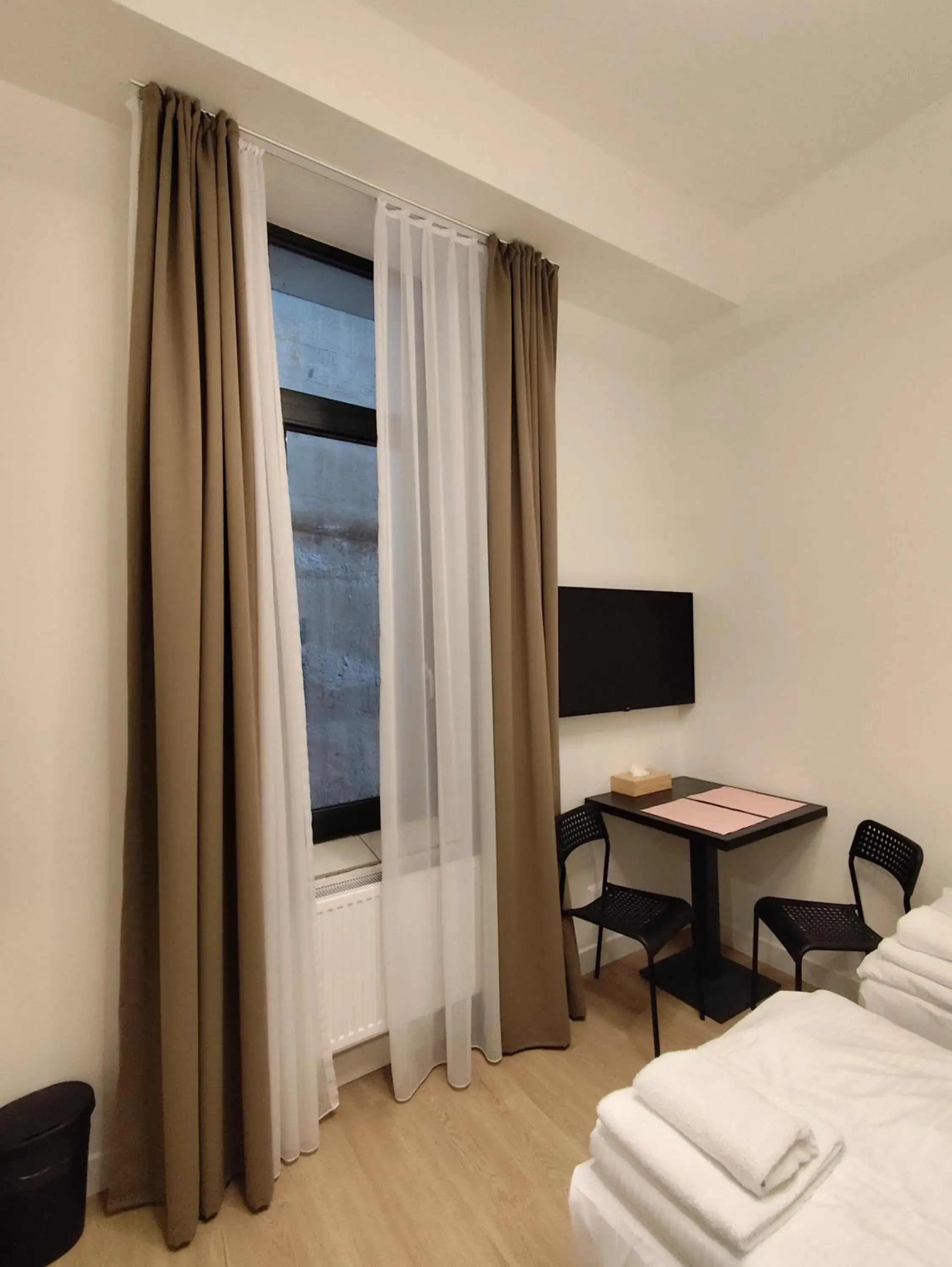 Bedroom, Bed in Post 120 Suites Bedroom, Bed in Post 120 Suites