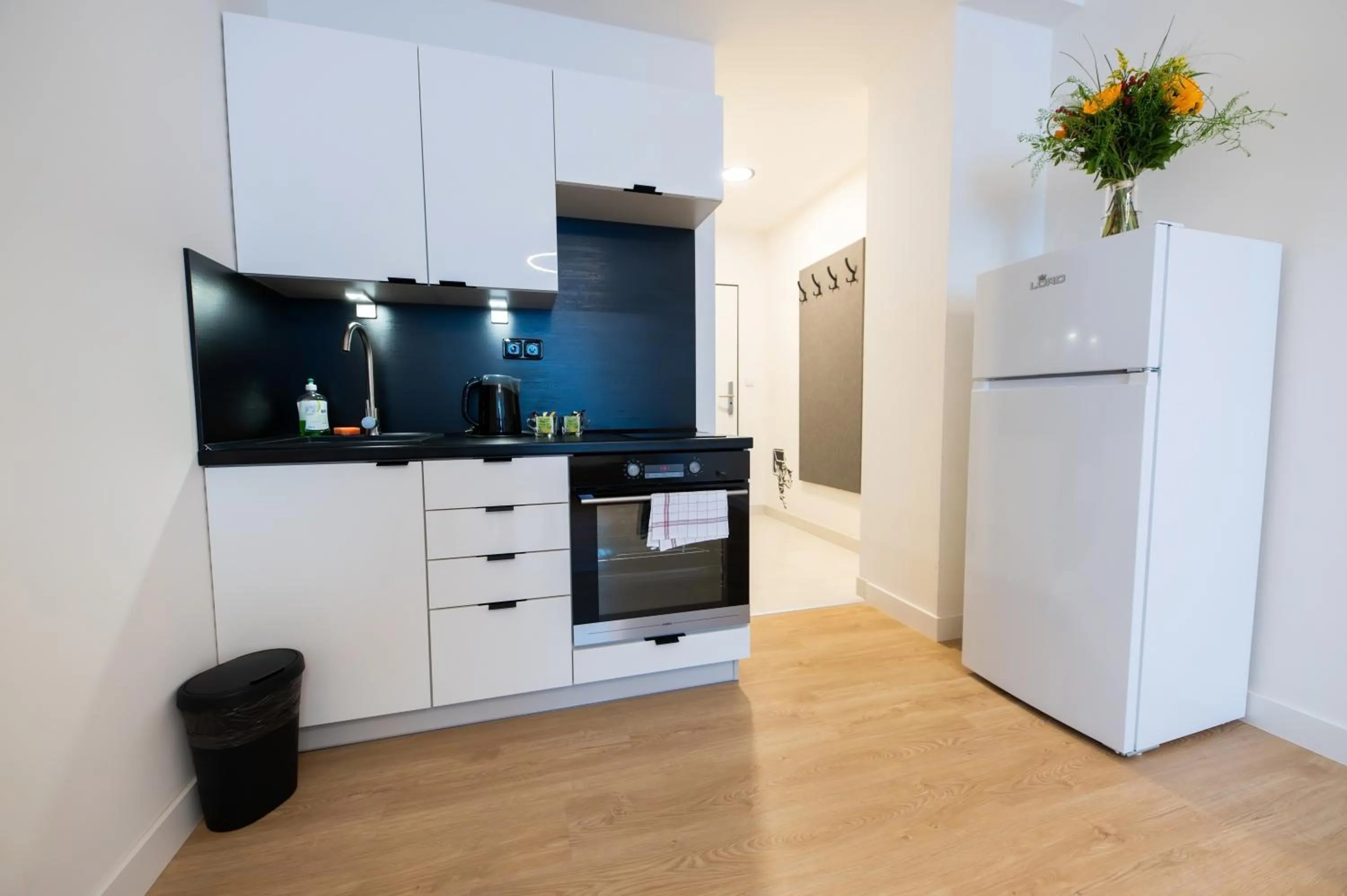 Kitchen or kitchenette in Post 120 Suites