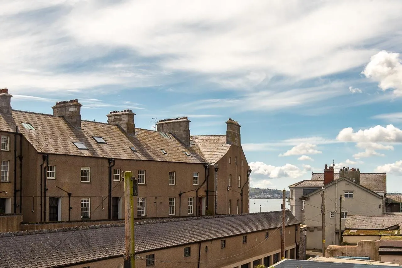 Double Room in Castle Court