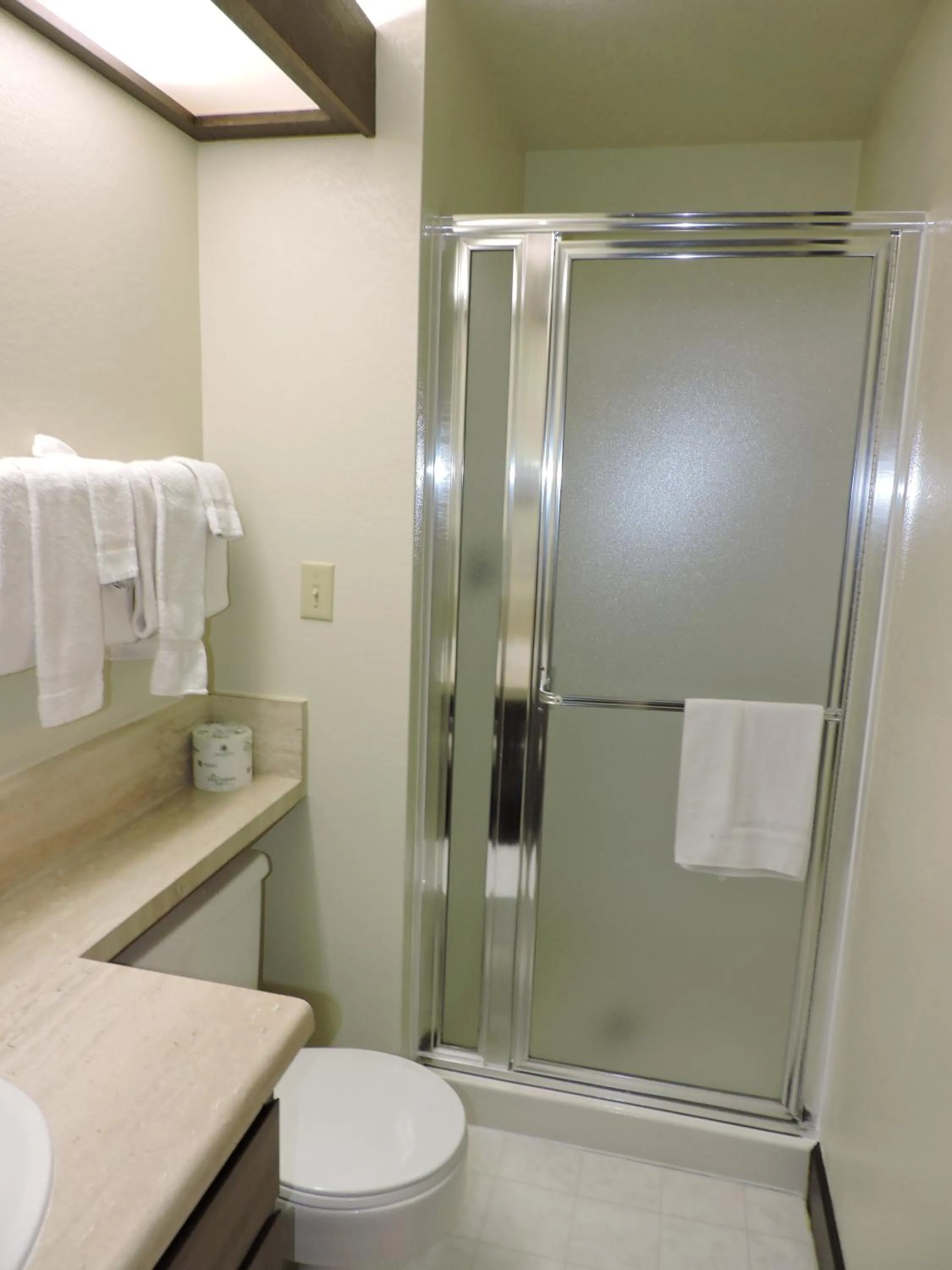 Bathroom in Kokopelli Inn