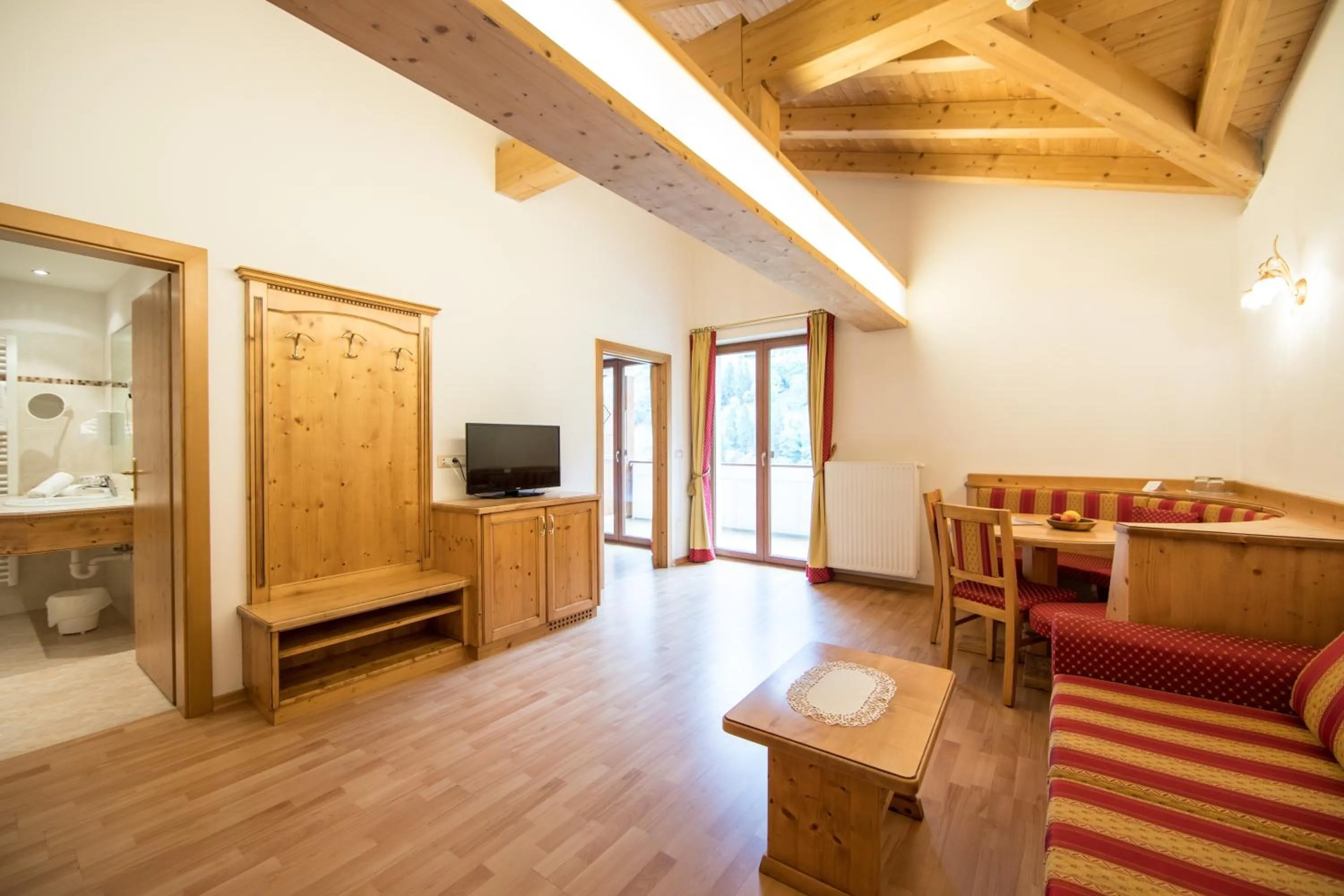 Photo of the whole room in Hotel Jager Hans