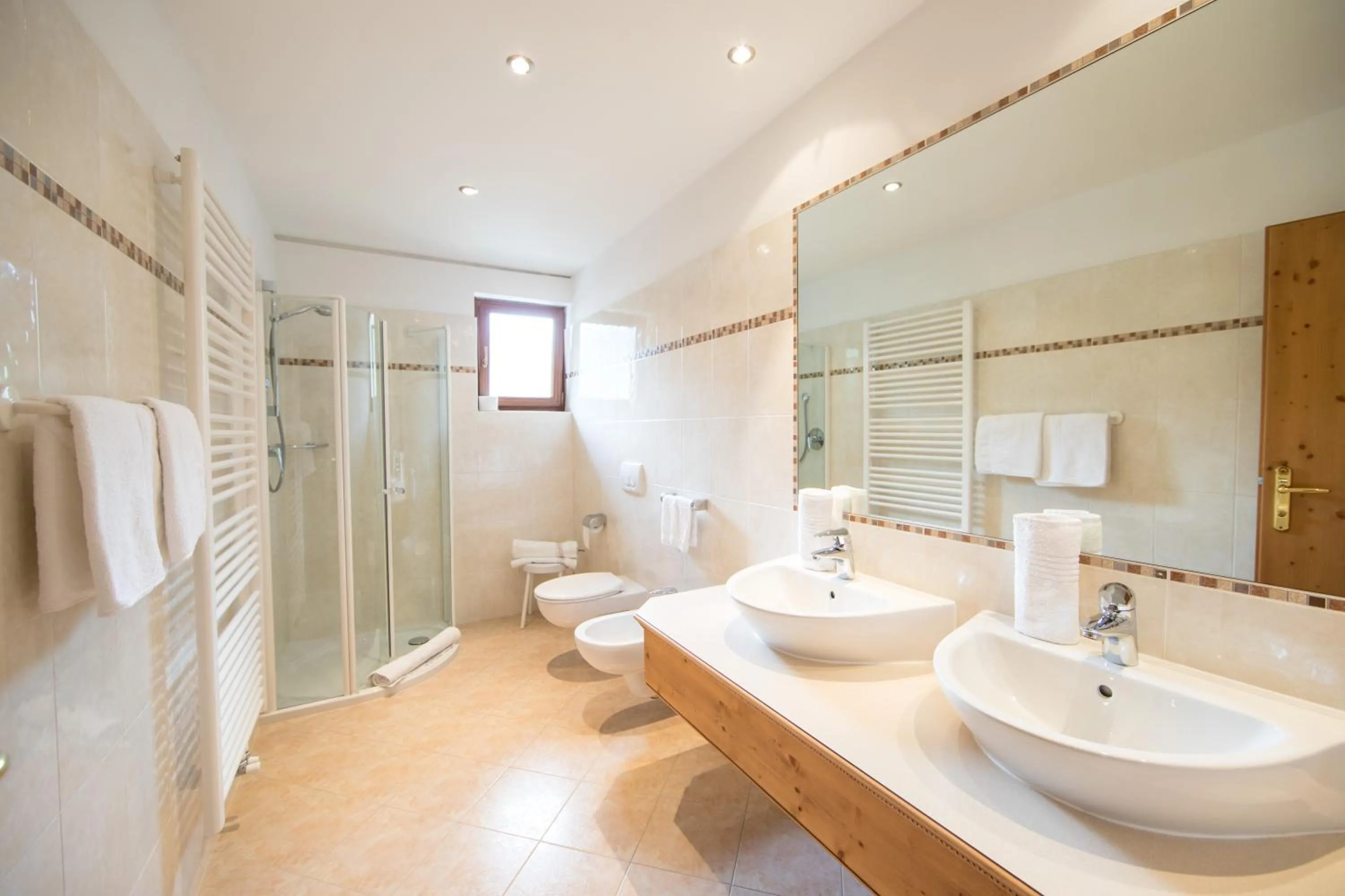 Bathroom in Hotel Jager Hans
