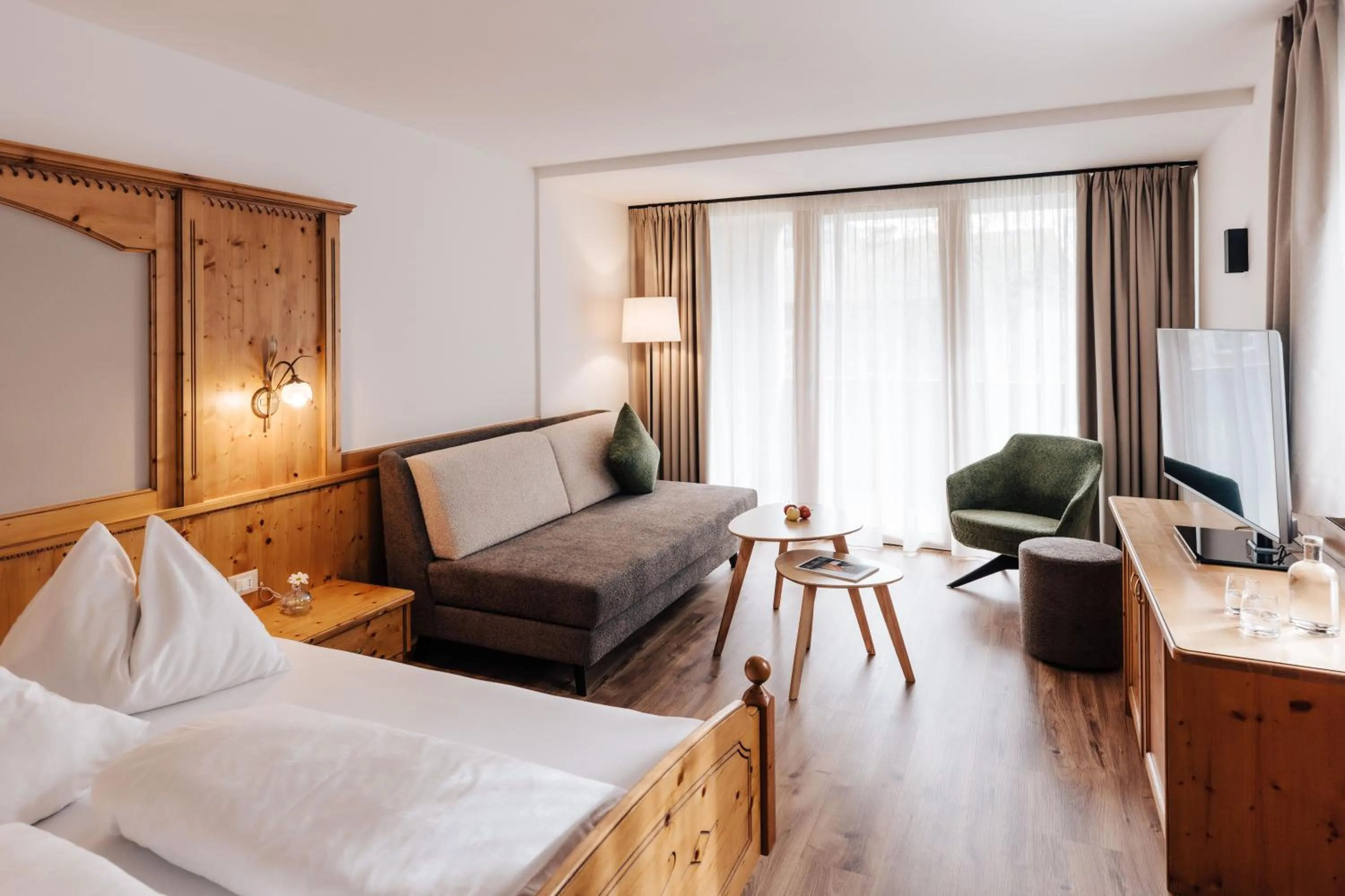 Photo of the whole room, Bed in Hotel Jager Hans
