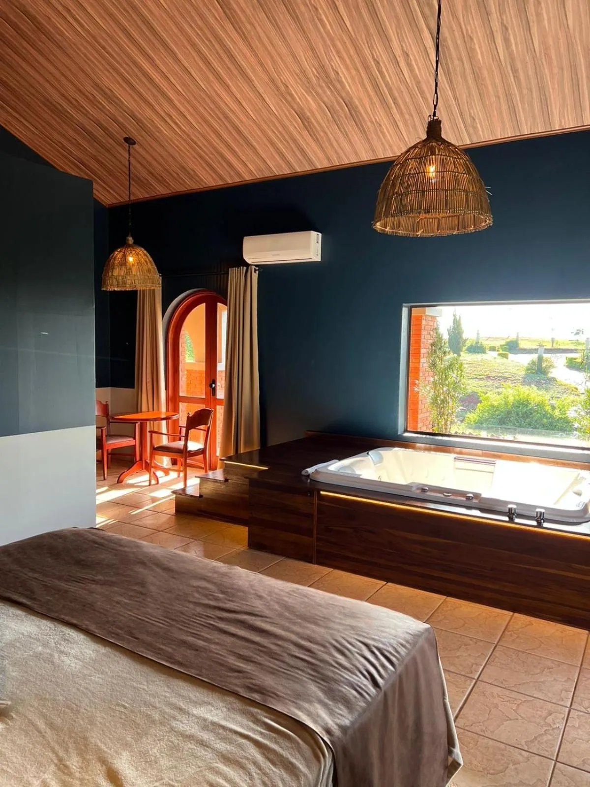 Bedroom, Bed in Tenondé Park Hotel