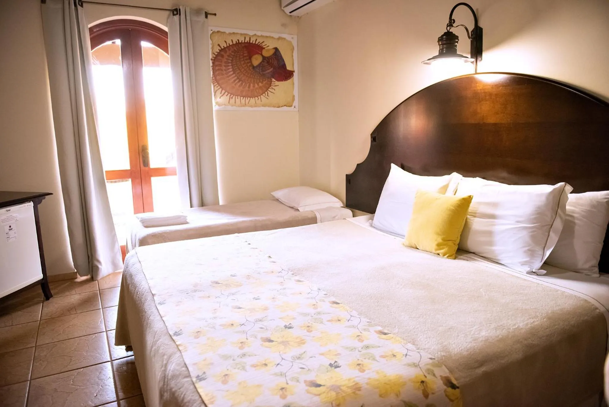 Photo of the whole room, Bed in Tenondé Park Hotel