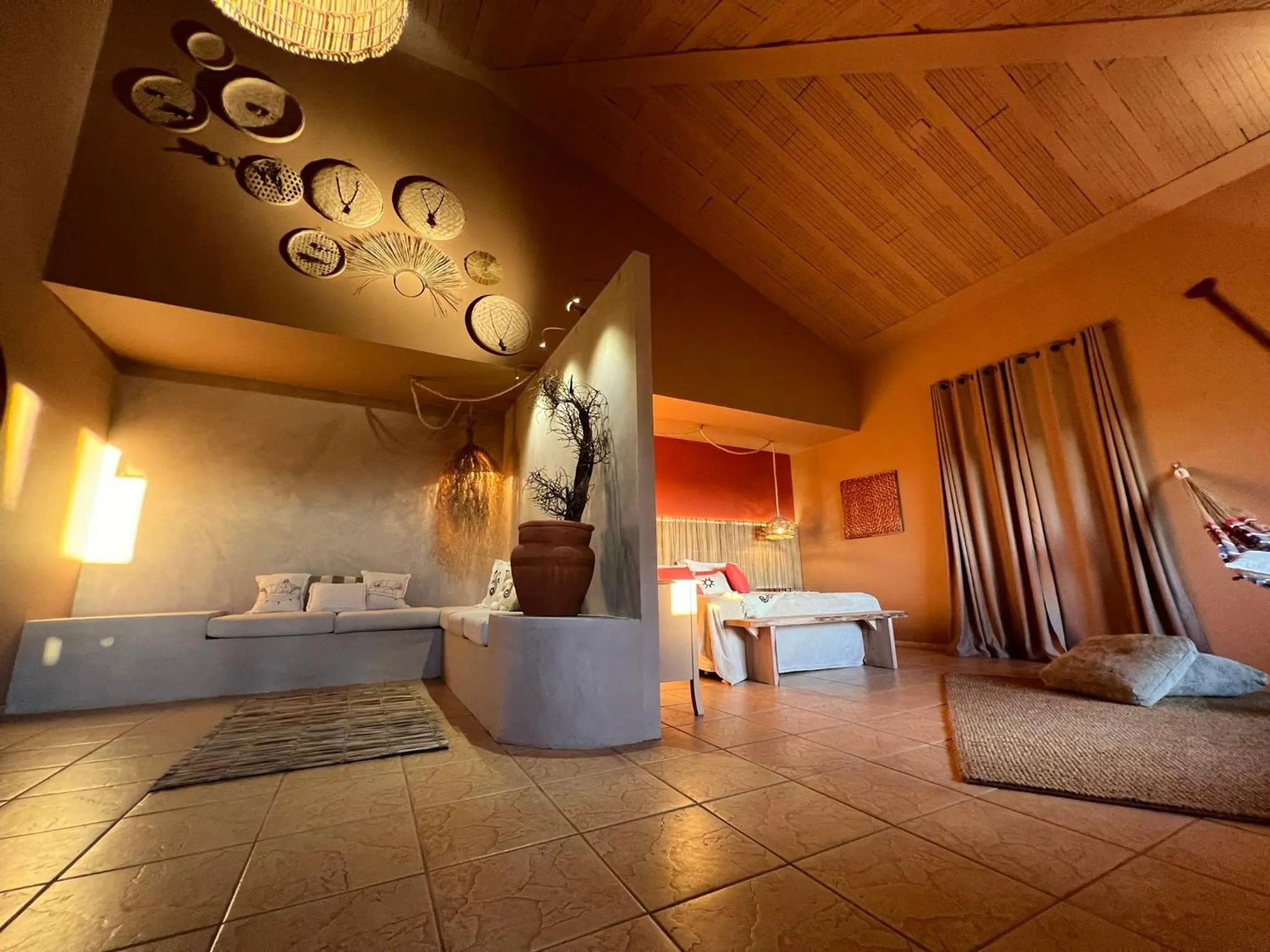 Photo of the whole room, Bed in Tenondé Park Hotel