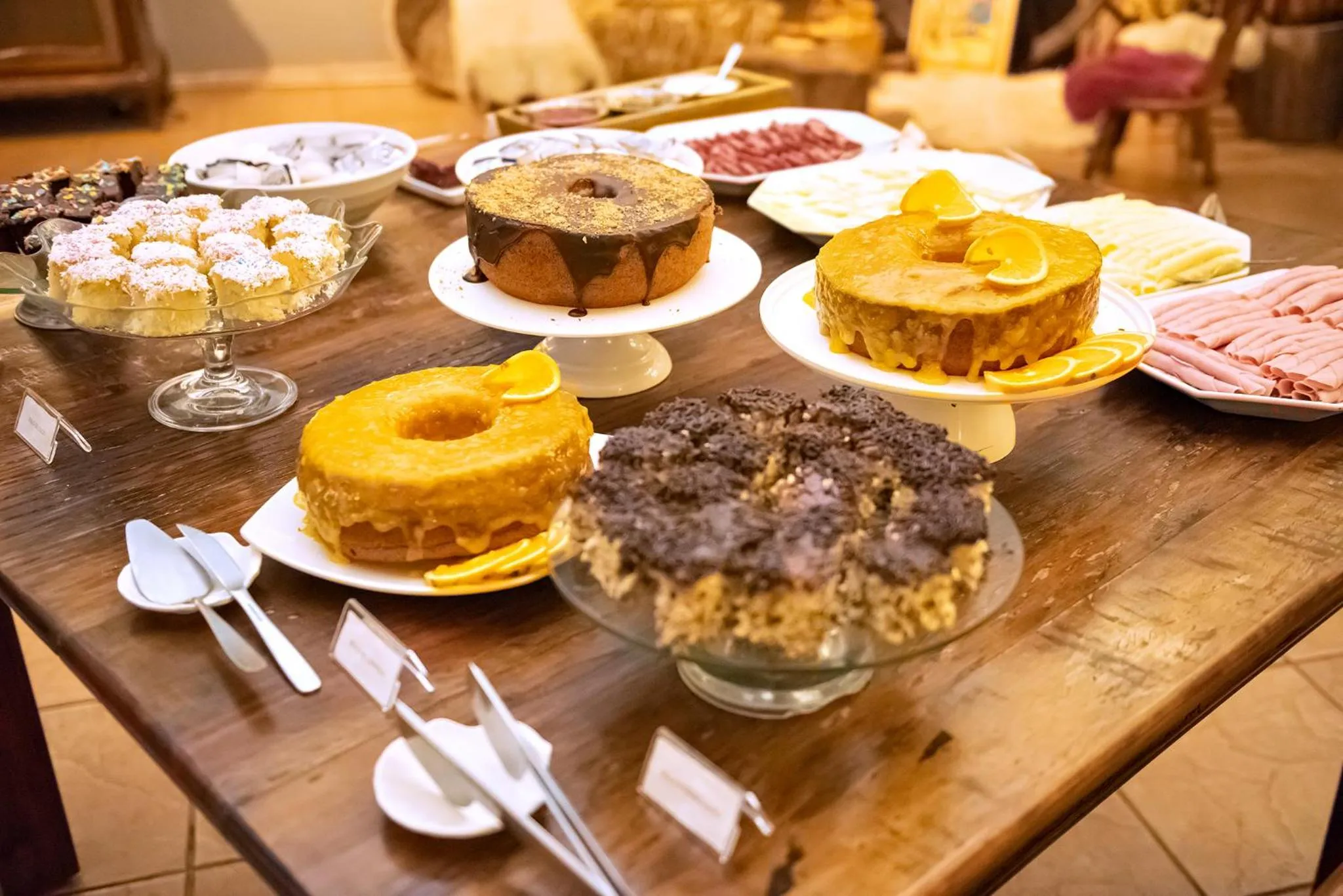 Food and drinks in Tenondé Park Hotel