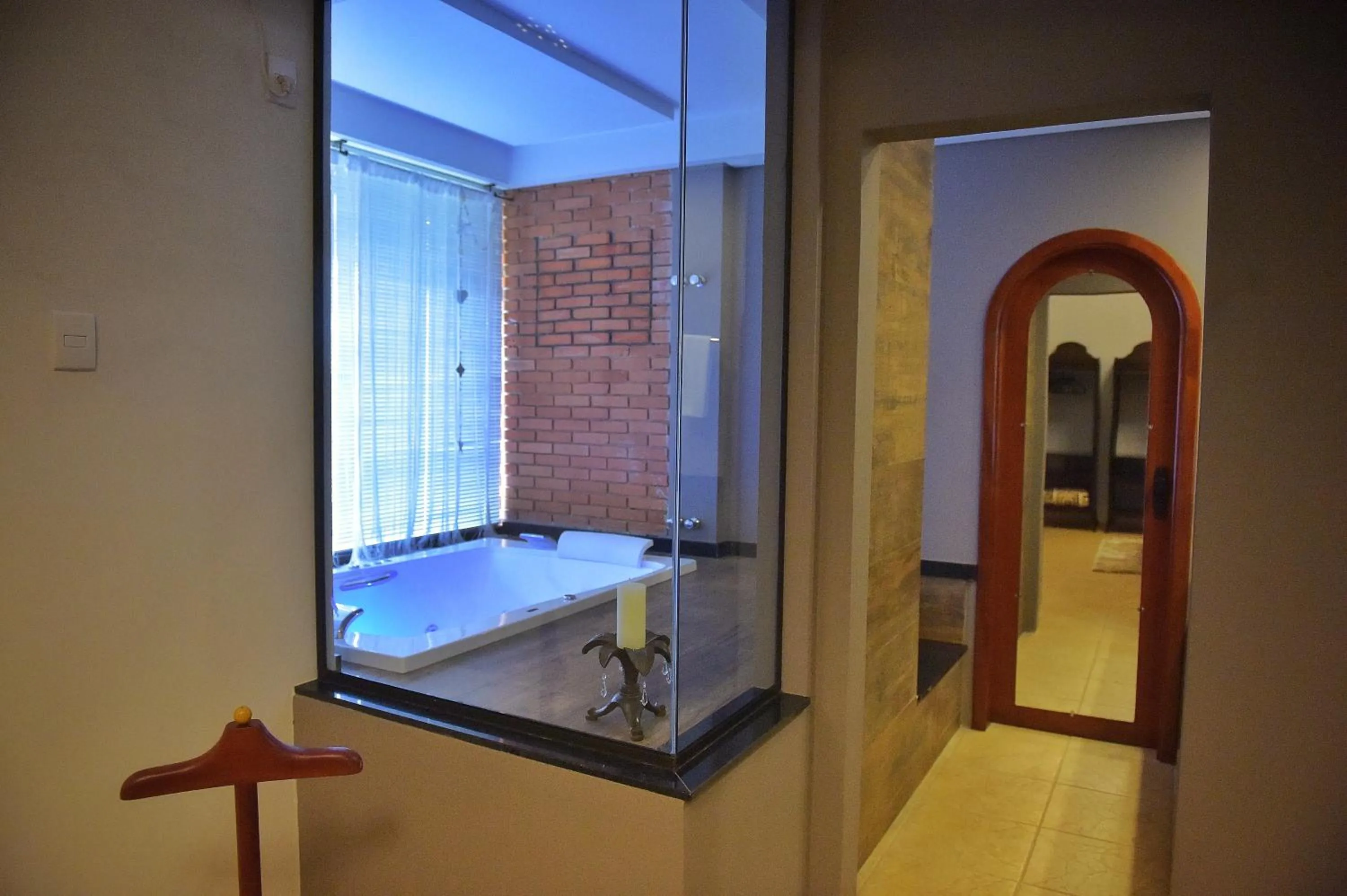 Bathroom in Tenondé Park Hotel