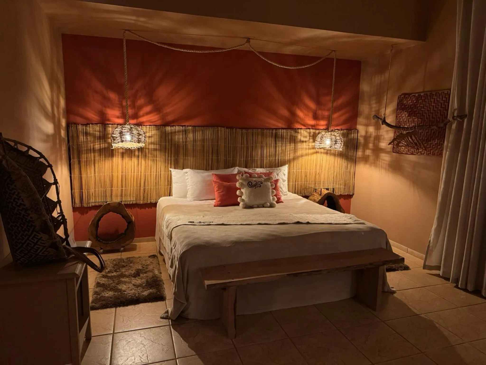 Bed in Tenondé Park Hotel