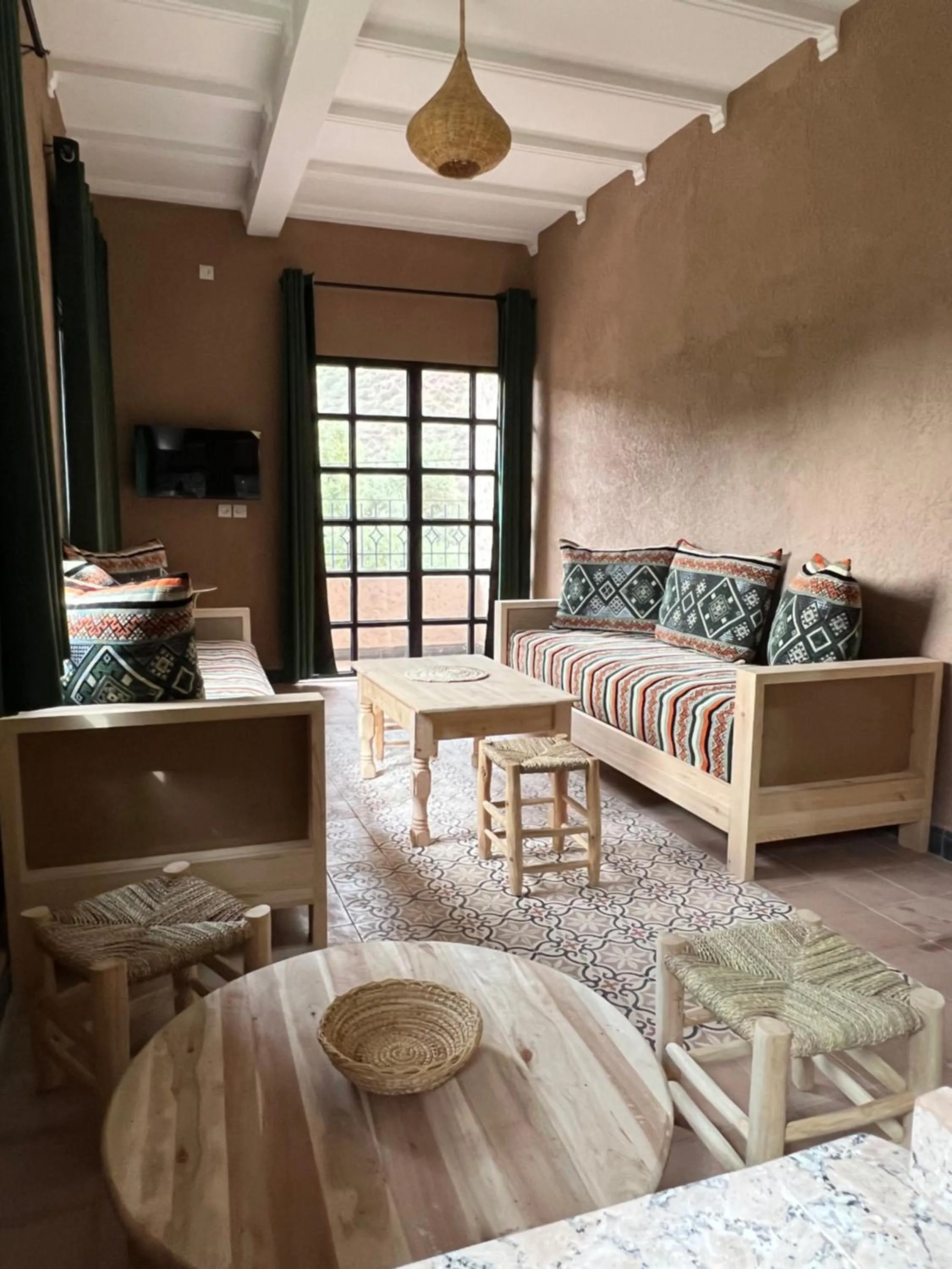 TV and multimedia in Tazart Lodge