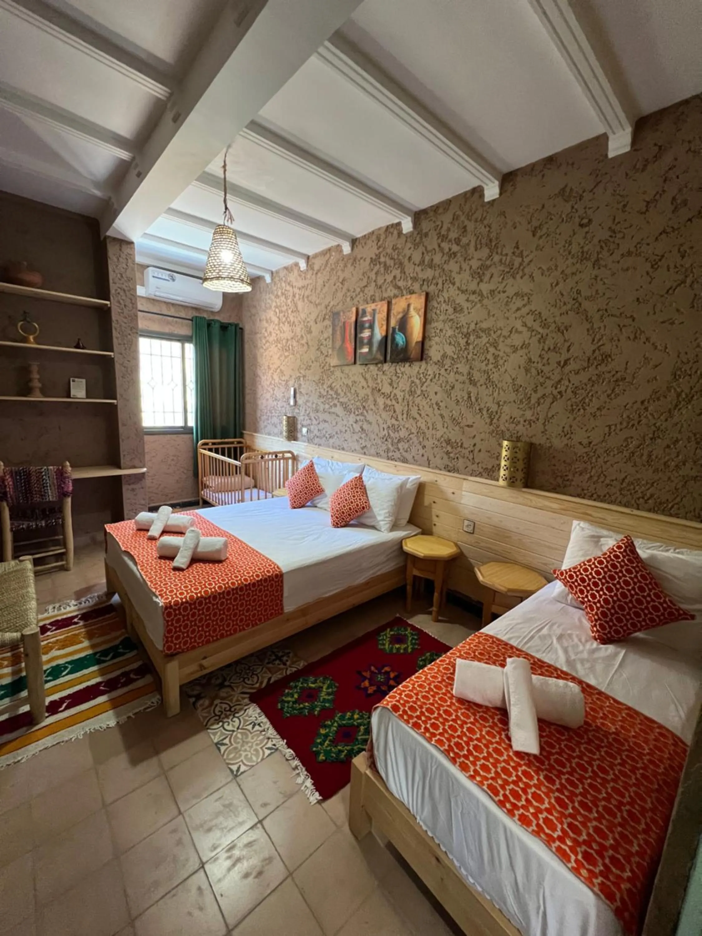 One-Bedroom Apartment with Balcony and Mountain View   - single occupancy in Tazart Lodge