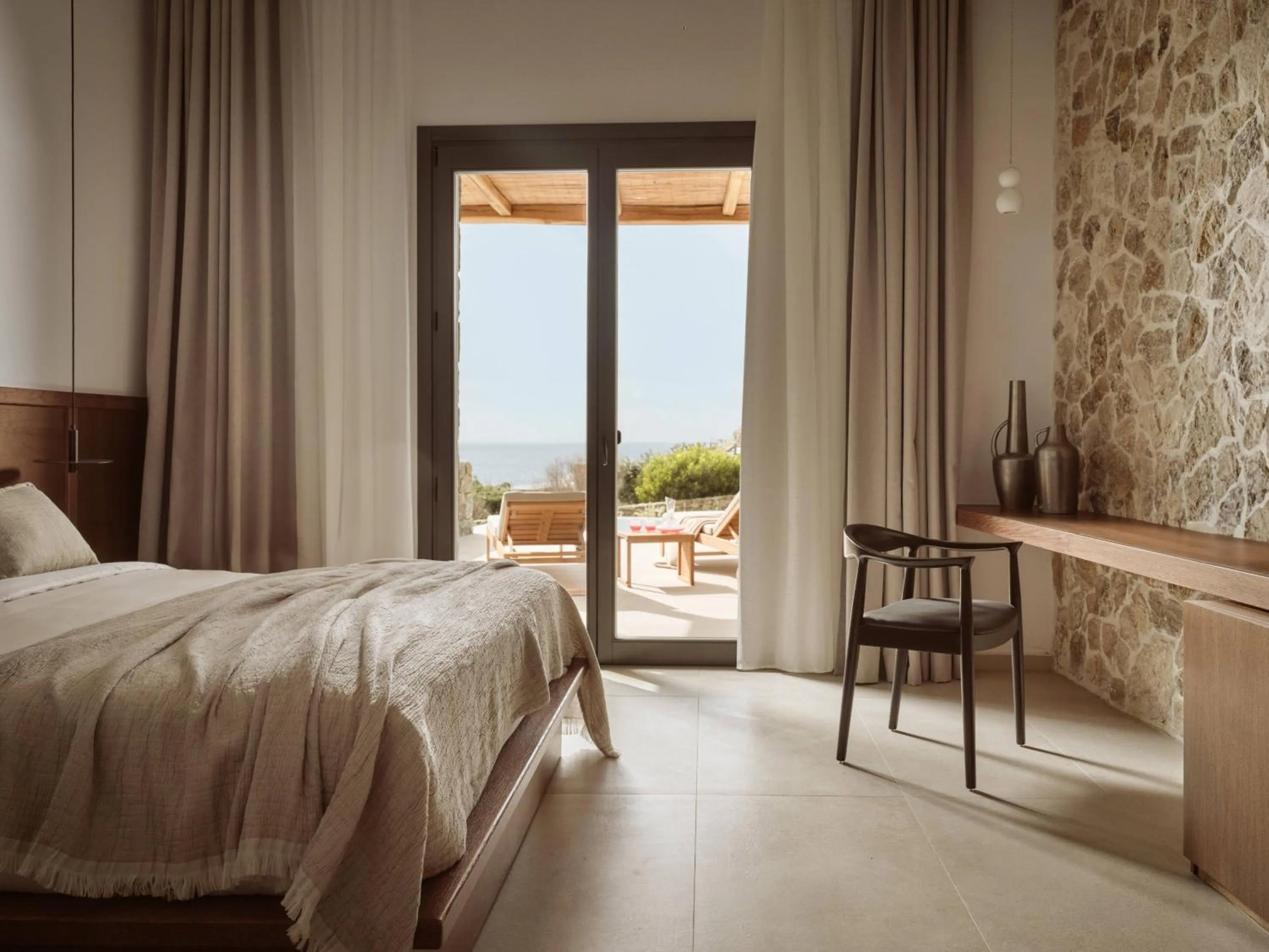 Photo of the whole room, Bed in Anemelia Hotel Mykonos