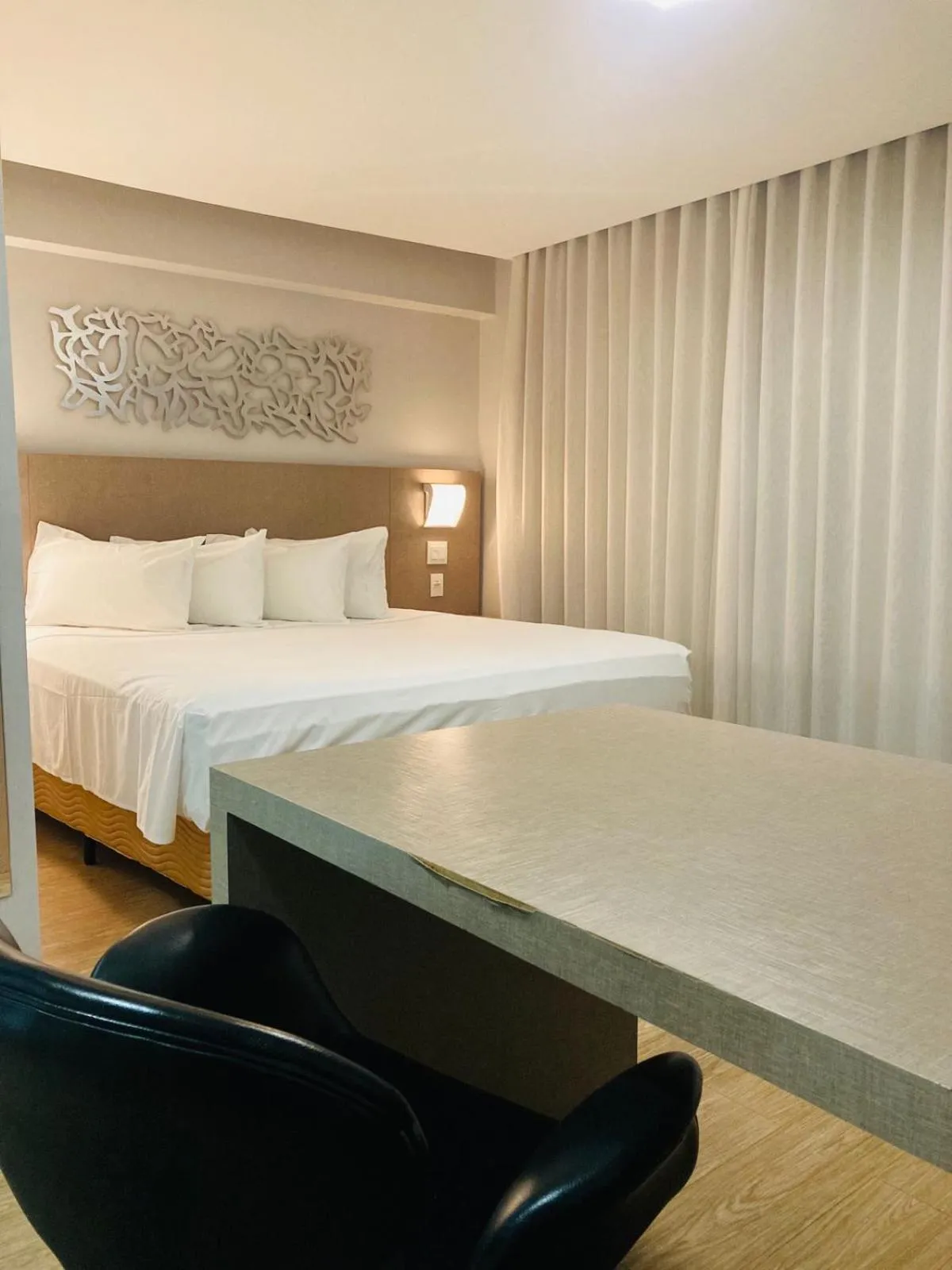 Bed in Hotel Beaga Convention Expominas by MHB