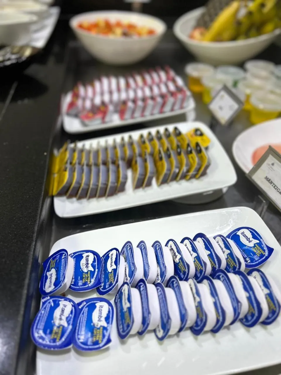 Breakfast in Hotel Beaga Convention Expominas by MHB