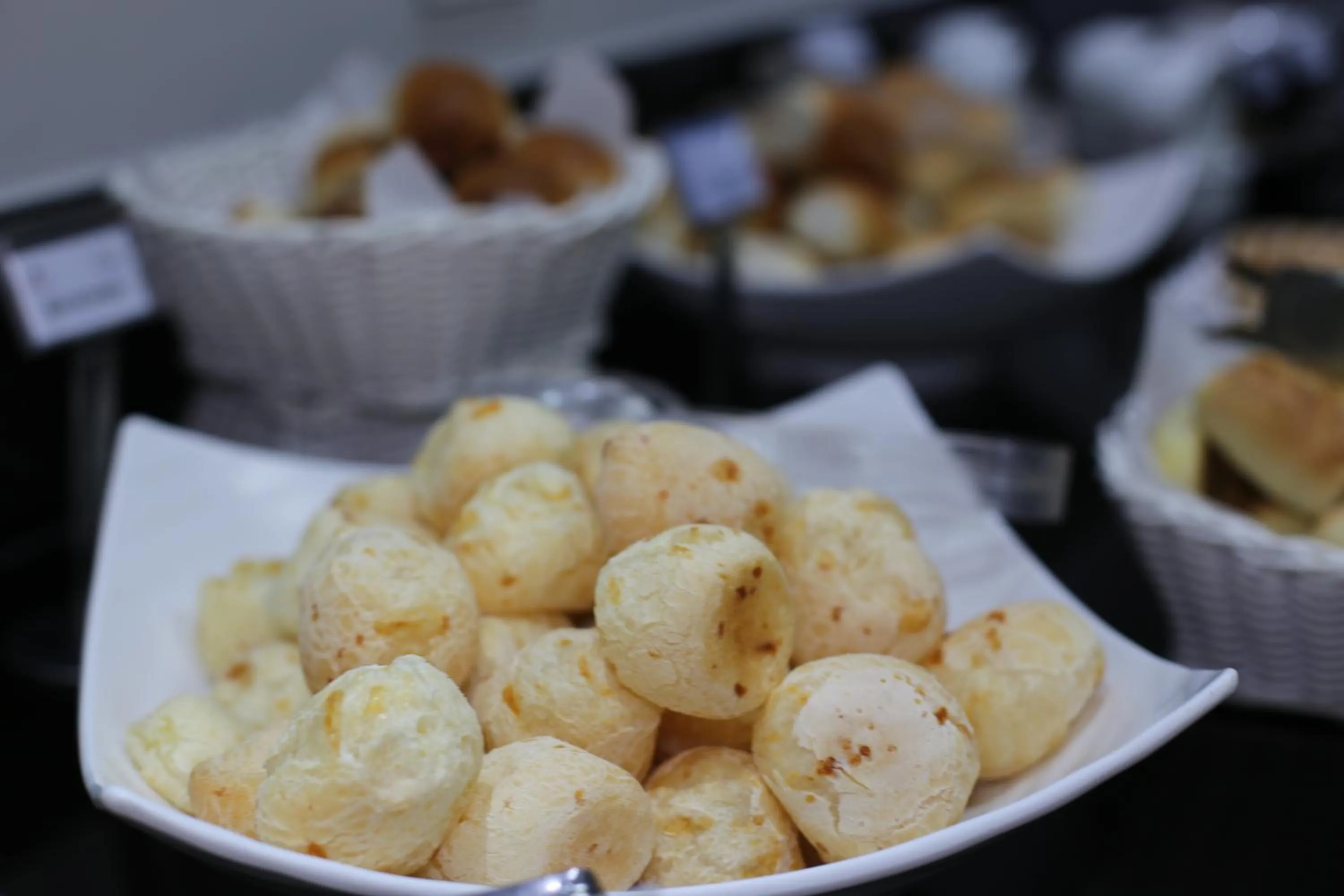 Breakfast in Hotel Beaga Convention Expominas by MHB