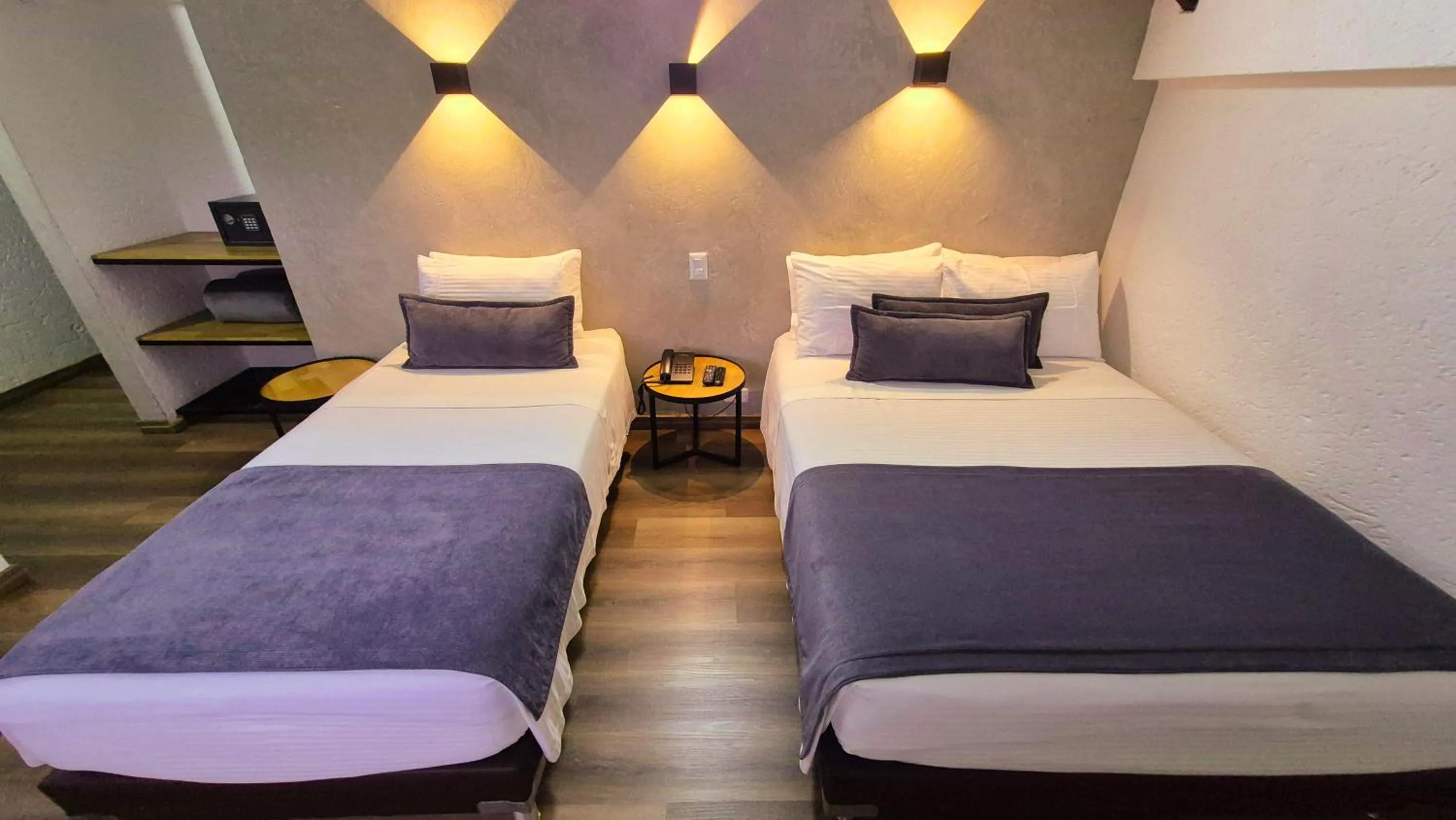 Property building, Bed in Hotel Santiago de Arma