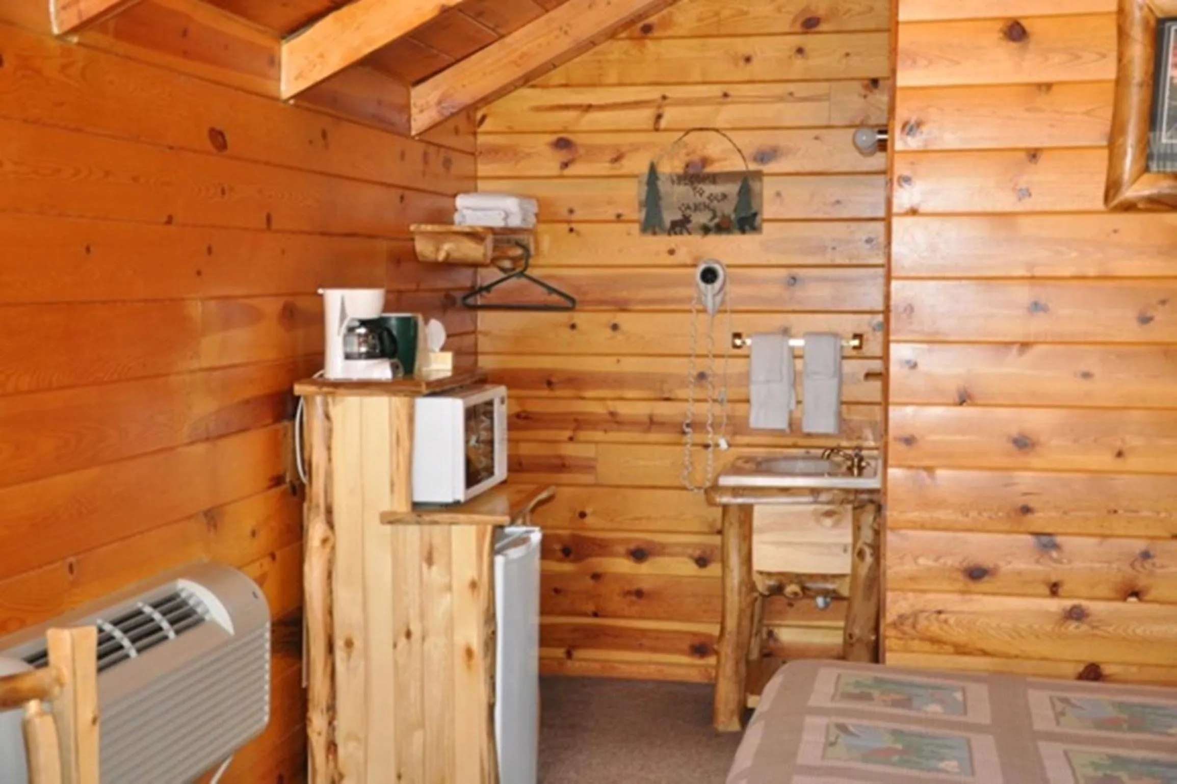 Coffee/tea facilities in Bryce Country Cabins