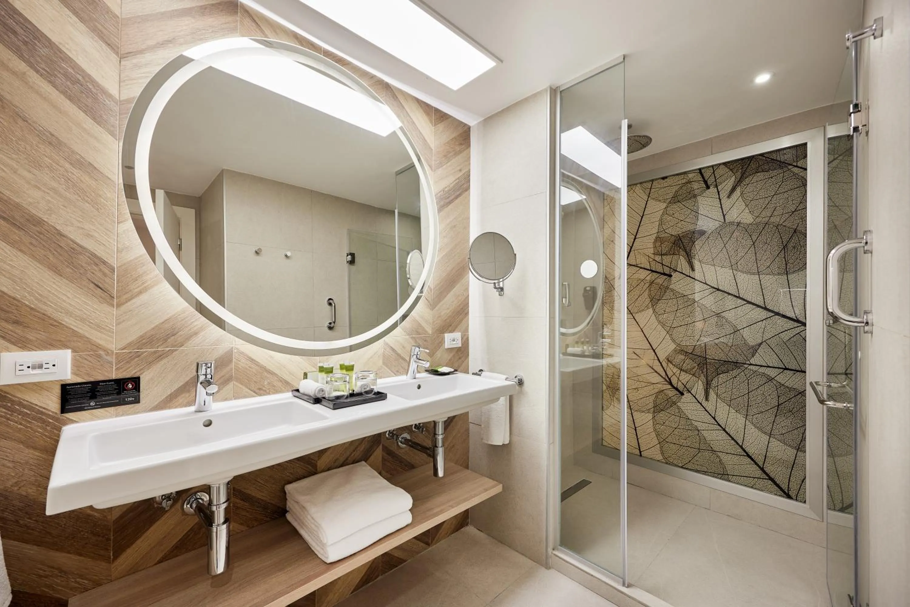 Bathroom in Riu Palace Macao - Adults Only - All Inclusive