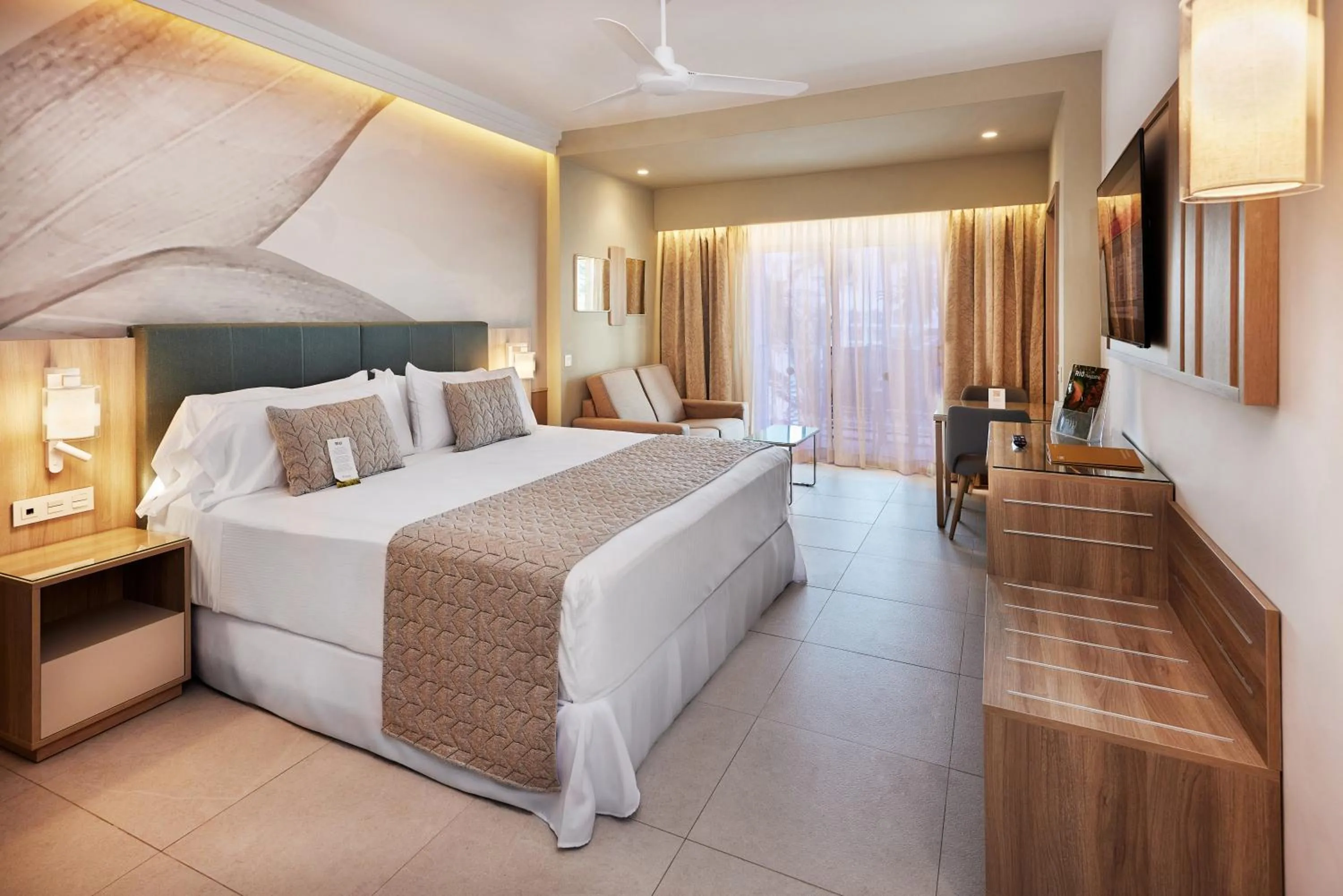 Bed in Riu Palace Macao - Adults Only - All Inclusive