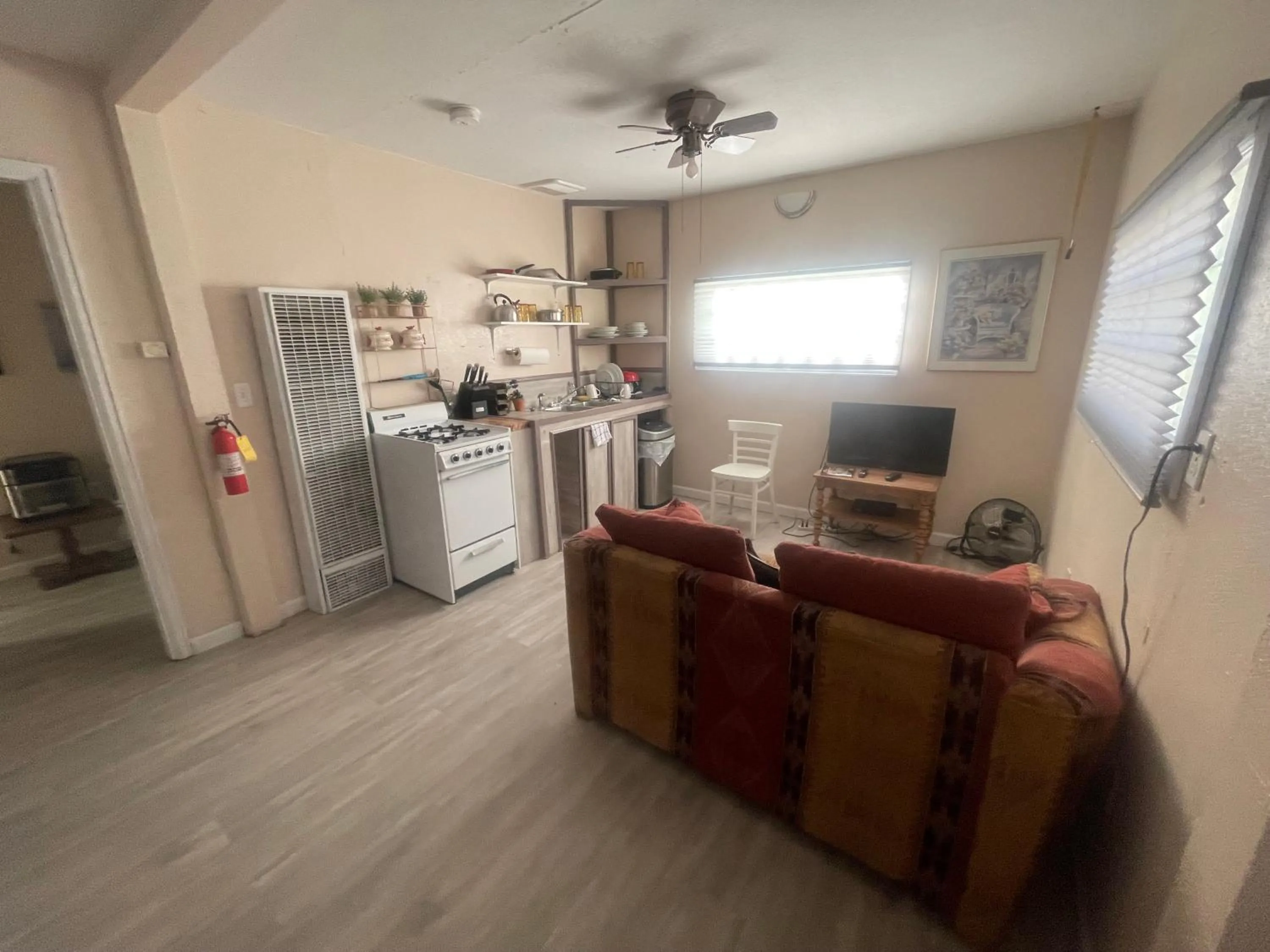 TV and multimedia in Steam Train Hotel