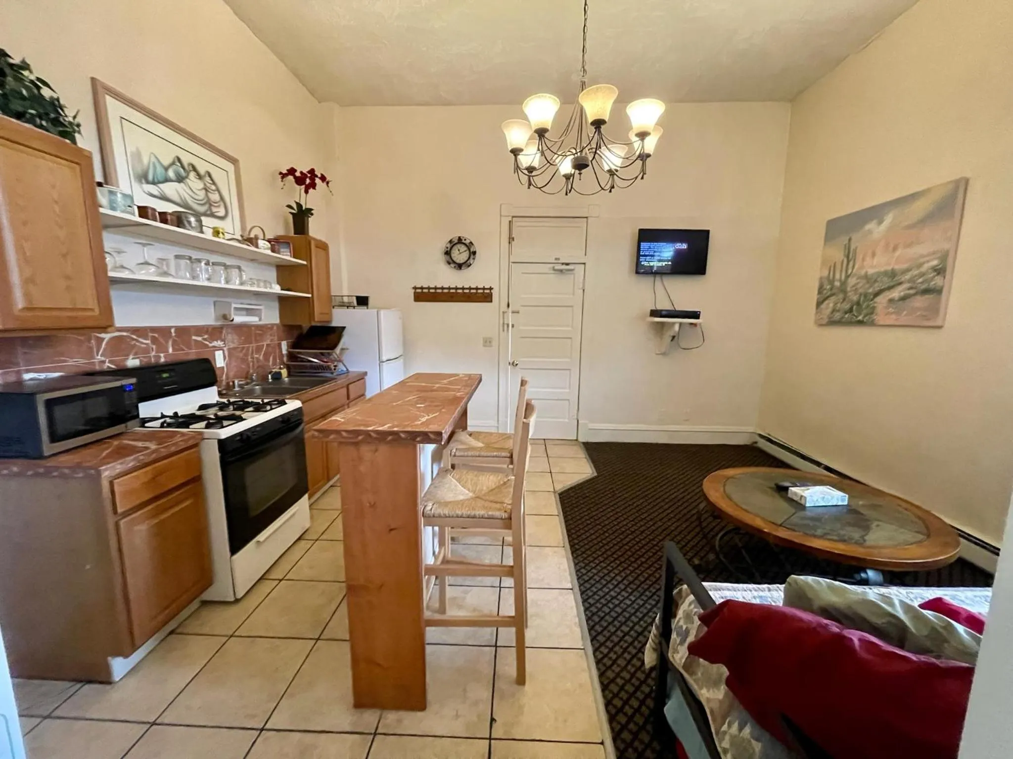 Kitchen or kitchenette in Steam Train Hotel